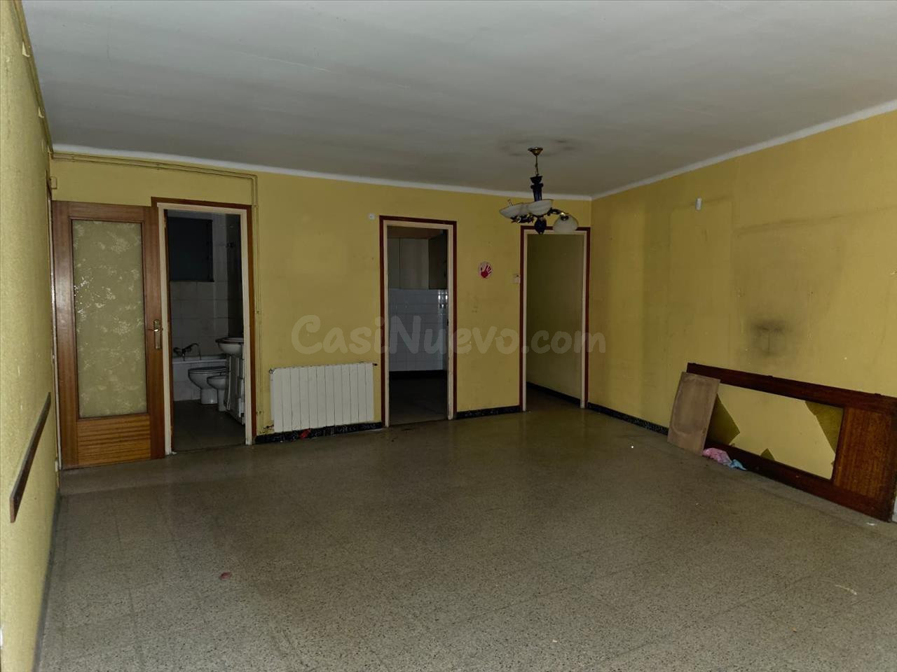 AMPLIO PISO PARA REFORMAR A LA VENTA EN CERDANYOLA, MATARÓ - foto 2