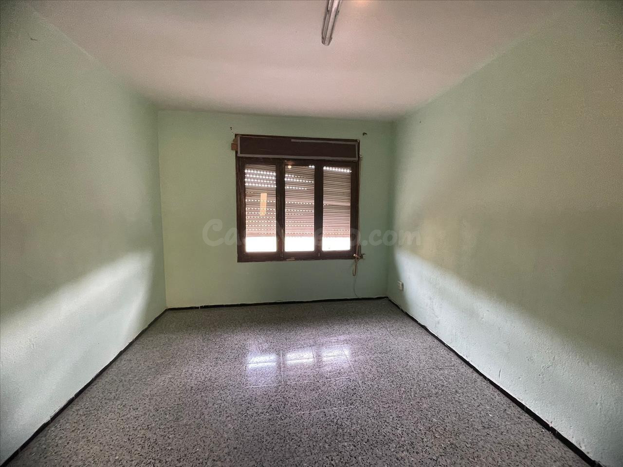 PISO PARA REFORMAR A LA VENTA EN PALAFRUGELL - foto 2