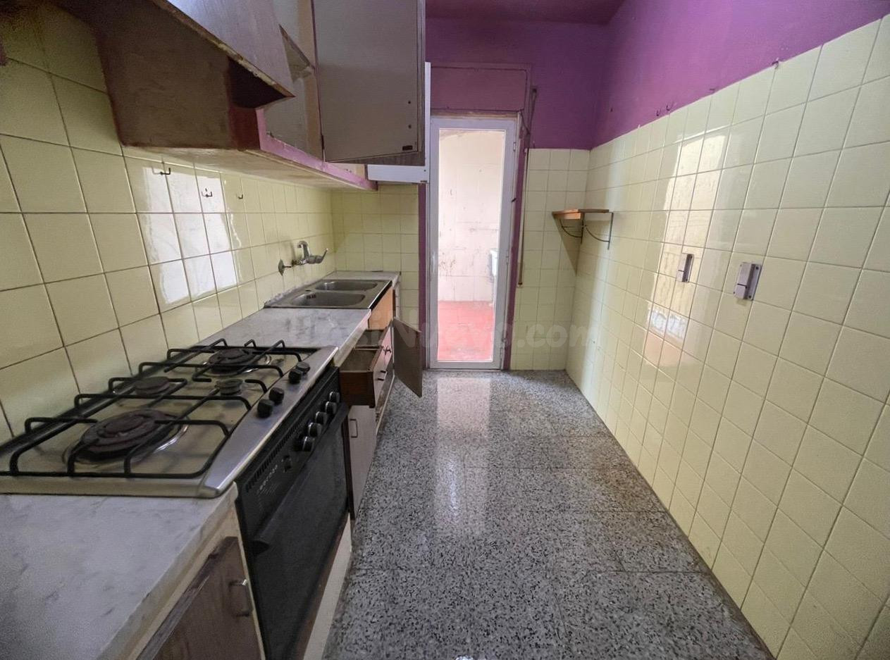 PISO PARA REFORMAR A LA VENTA EN PALAFRUGELL - foto 4