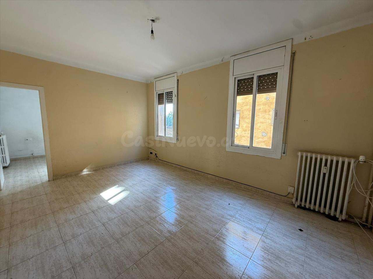 PISO PARA REFORMAR A LA VENTA EN FIGUERES - foto 3