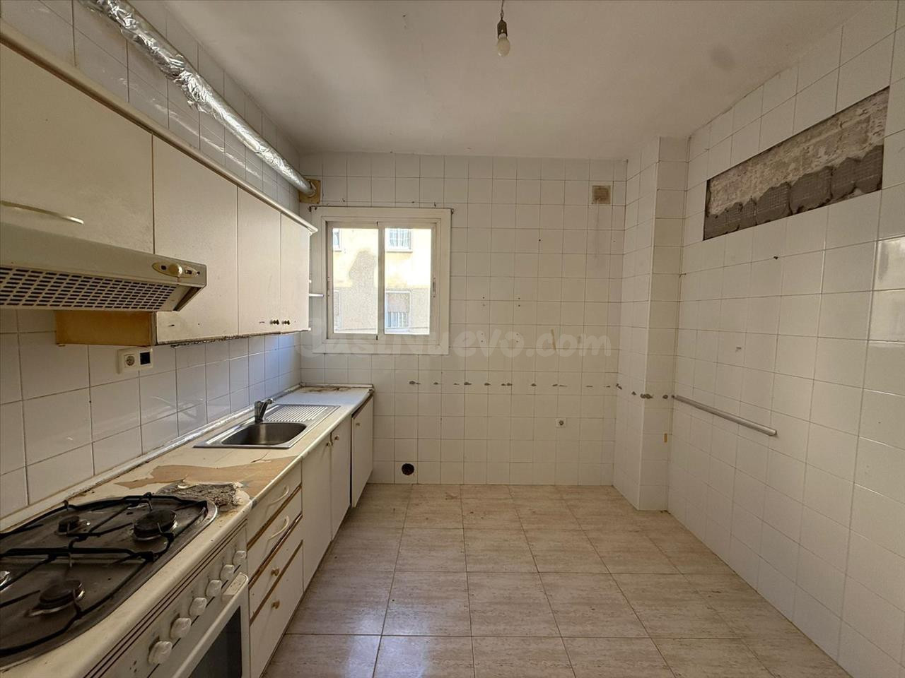 PISO PARA REFORMAR A LA VENTA EN FIGUERES - foto 5