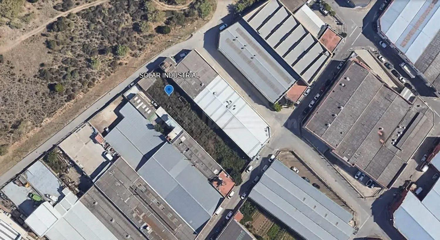 SOLAR INDUSTRIAL A LA VENTA EN PINEDA DE MAR – POLÍGONO CONS