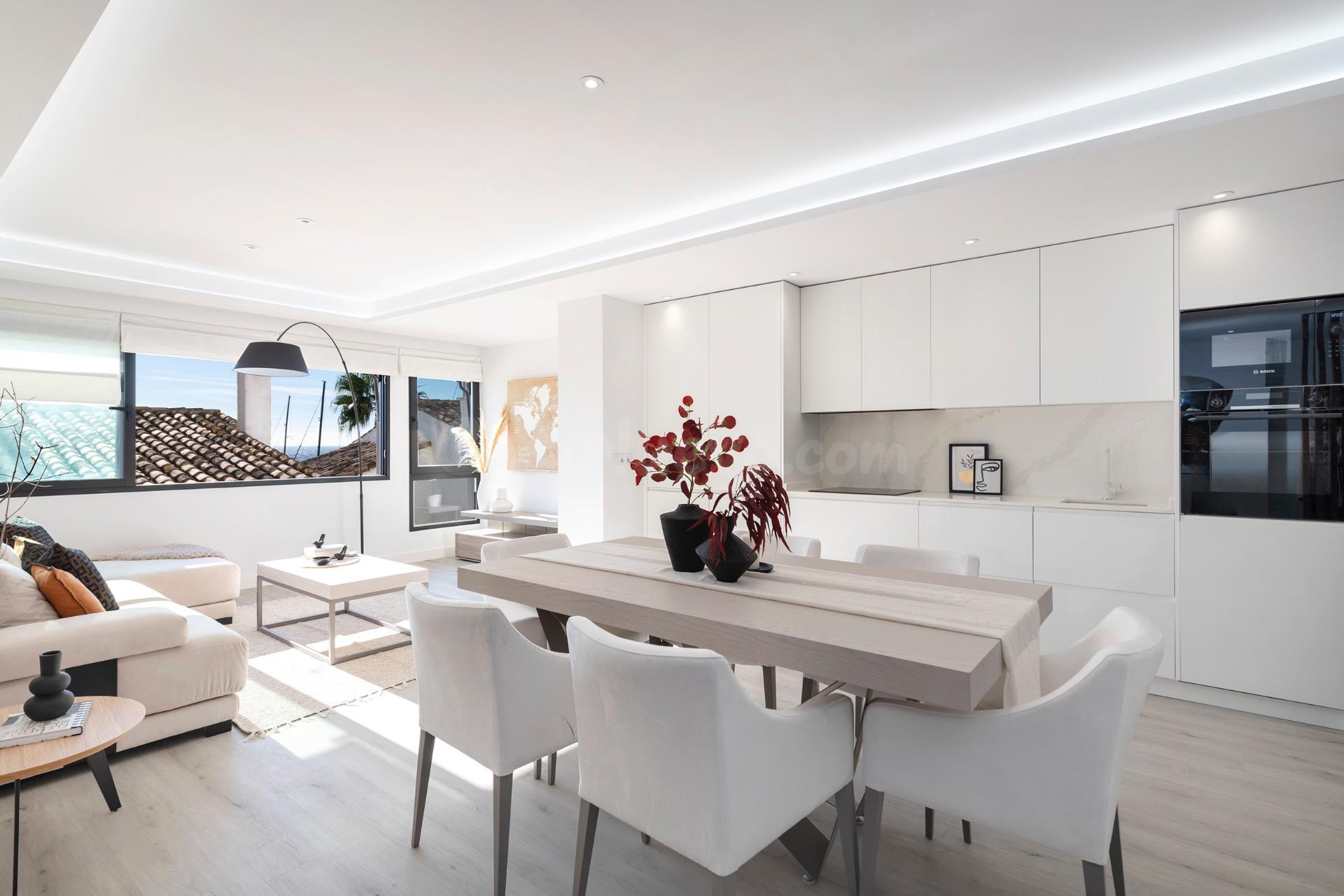 Exclusivo apartamento reformado en Puerto Banús - foto 5