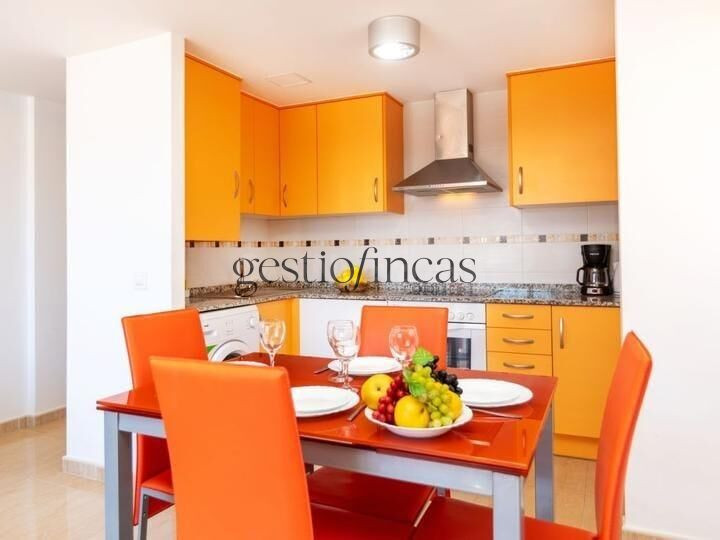 ¡PISO DE DOS habitaciones - ALQUILER TEMPORAL! - foto 2