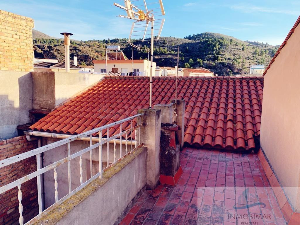 ¡Espectacular Casa en el Corazón de Vélez de Benaudalla! ✨ - foto 5