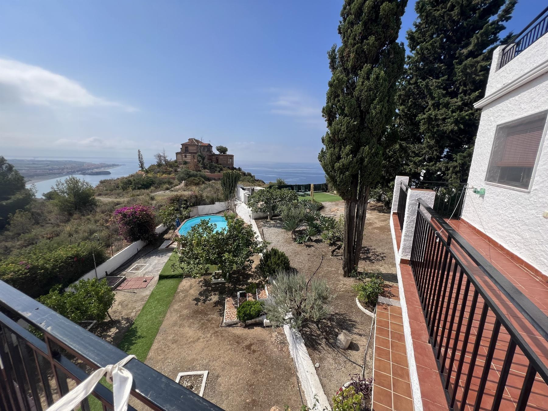 Villa 3 habitaciones 180m² en venta - Monte los Almendros -  - foto 5