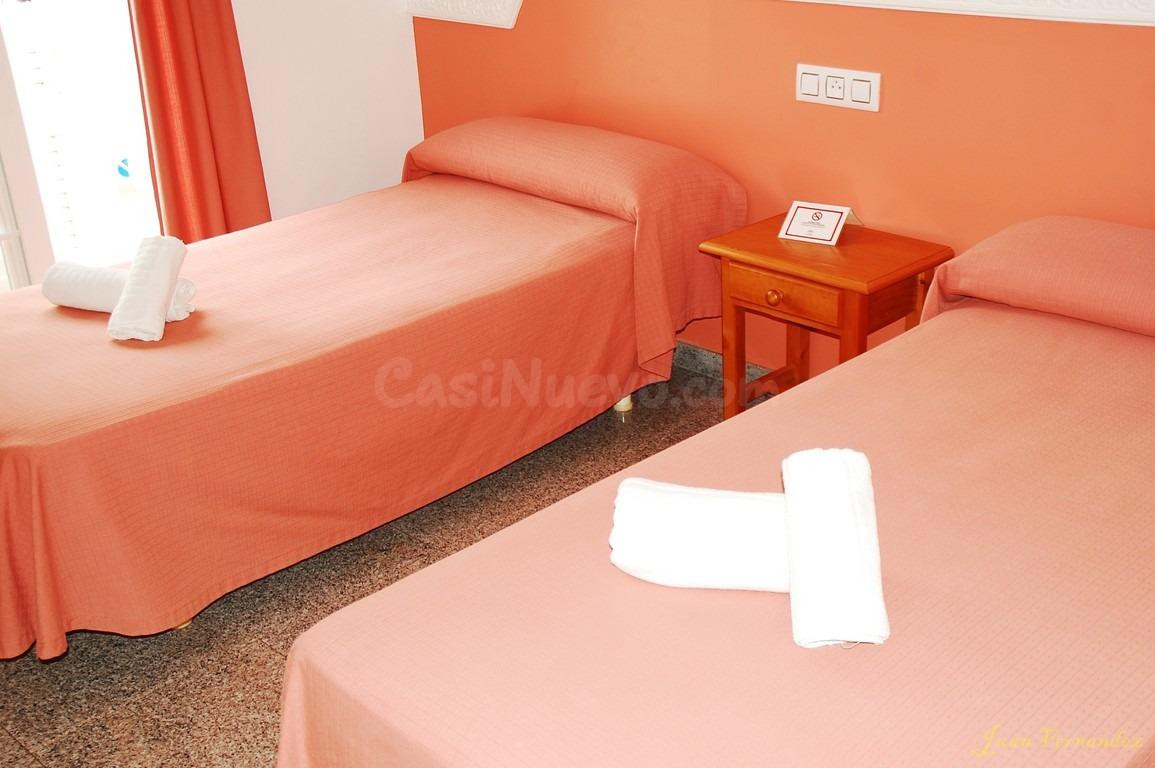 Oportunidad Única de Inversión: Hotel en el Corazón de Salob - foto 5