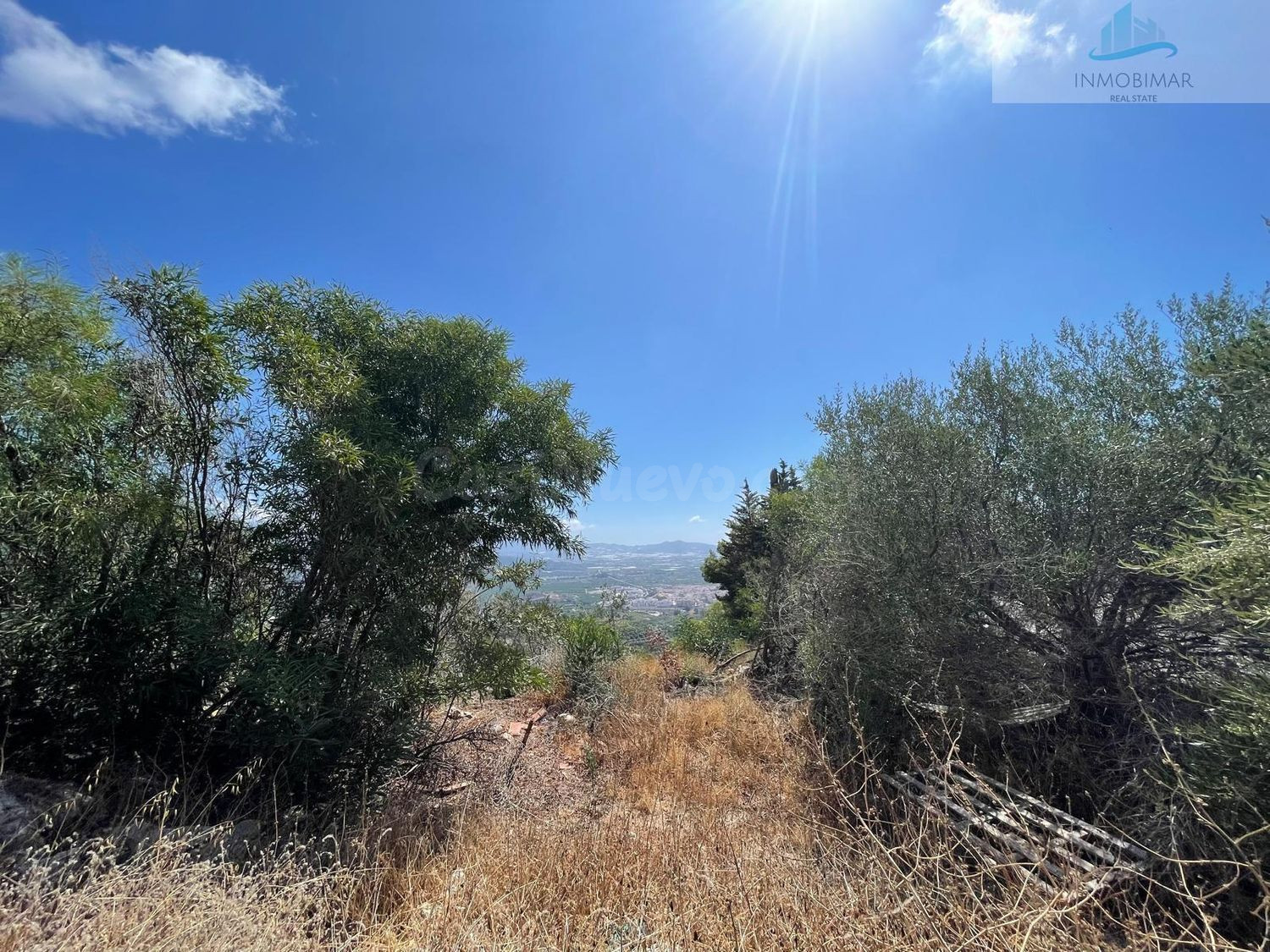 Oportunidad Única: Terreno Urbanizable en Monte de los Almen - foto 2