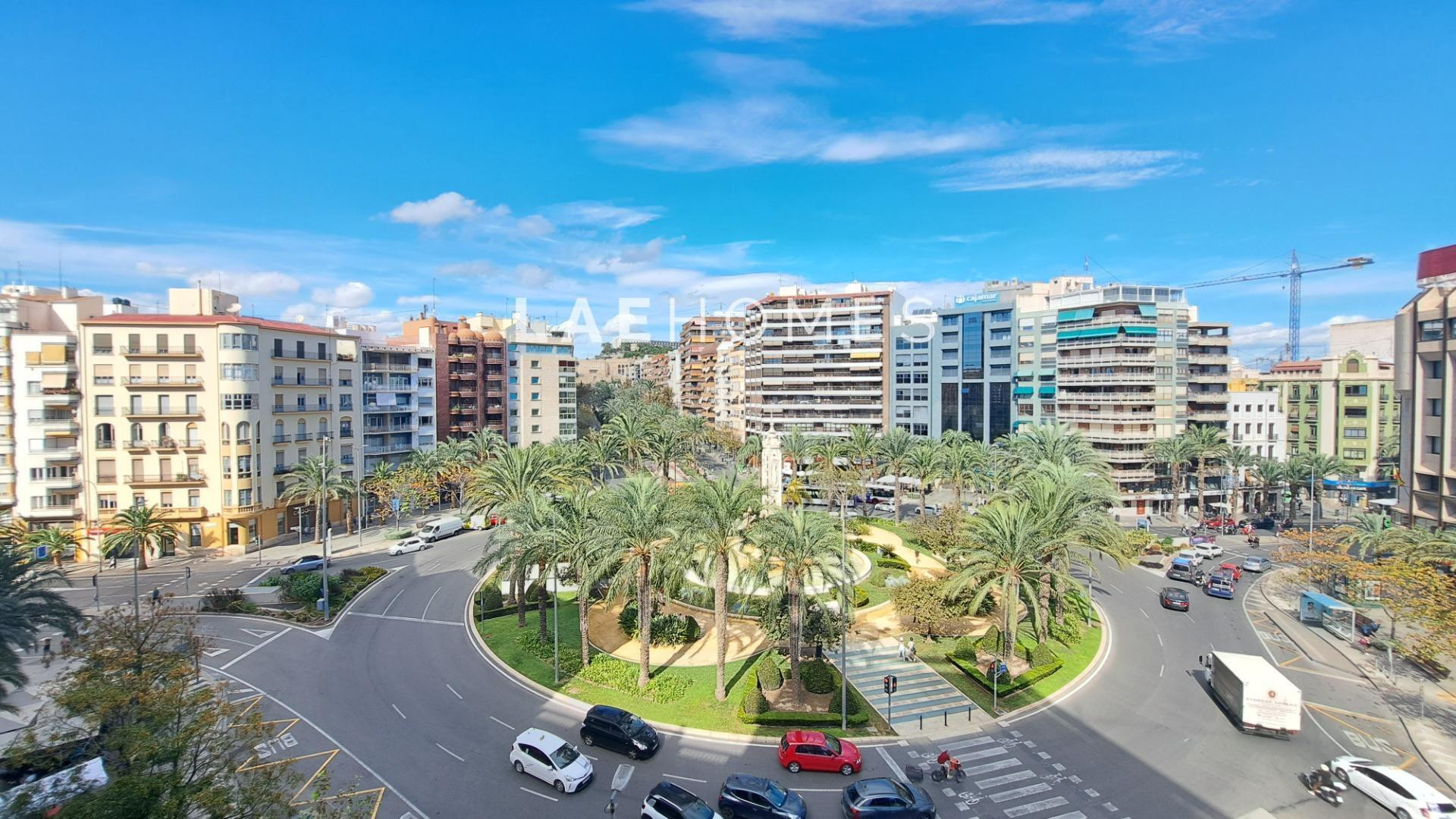 Piso en venta en Plaza de los Luceros