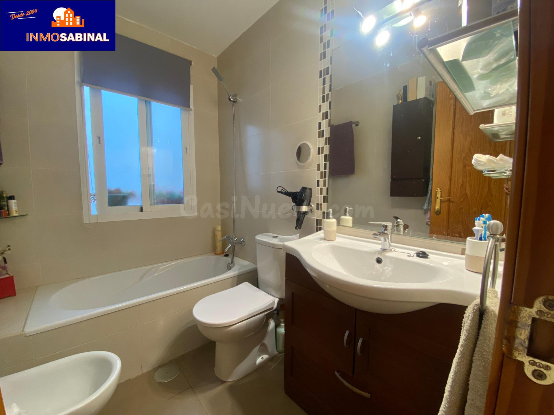 BONITO PISO DE 2 DORMITORIOS EN ROQUETAS CENTRO! - foto 4