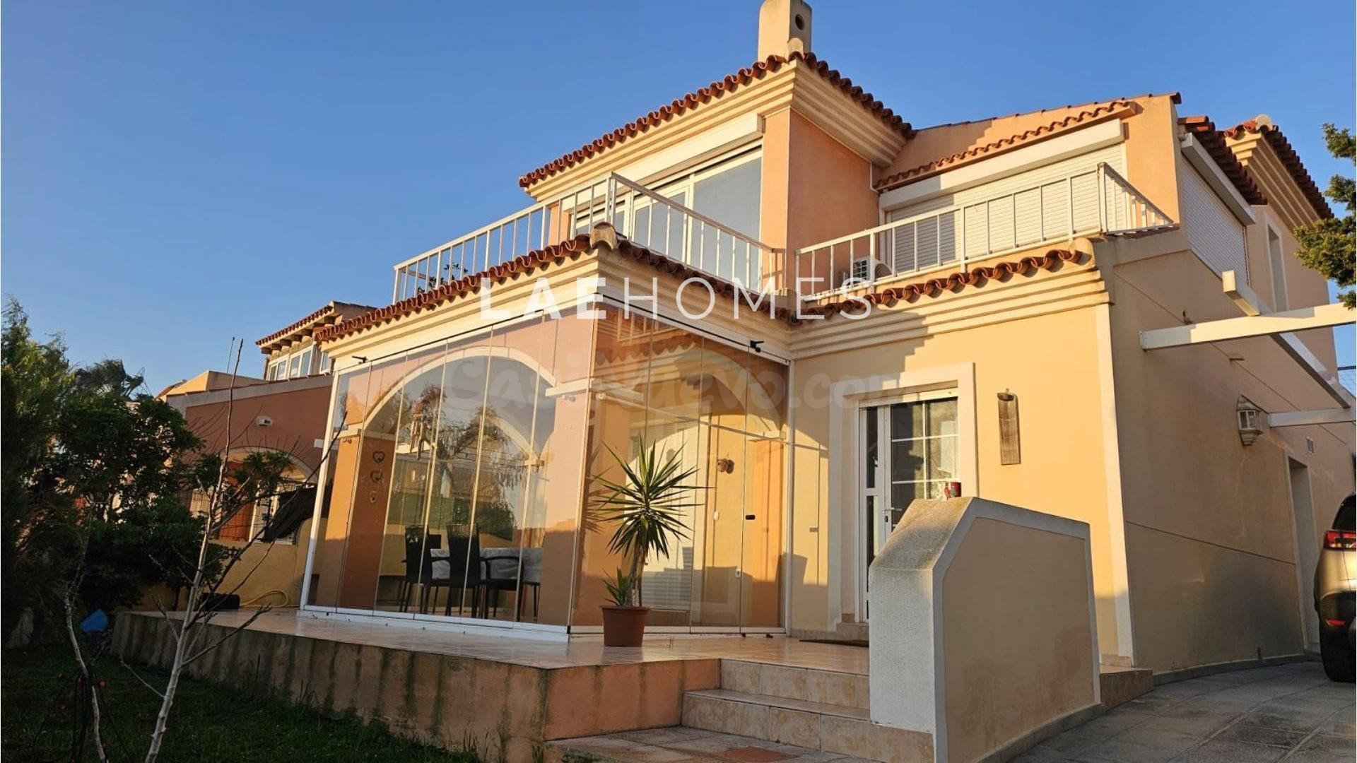 Chalet en Gran Alacant con vistas al mar