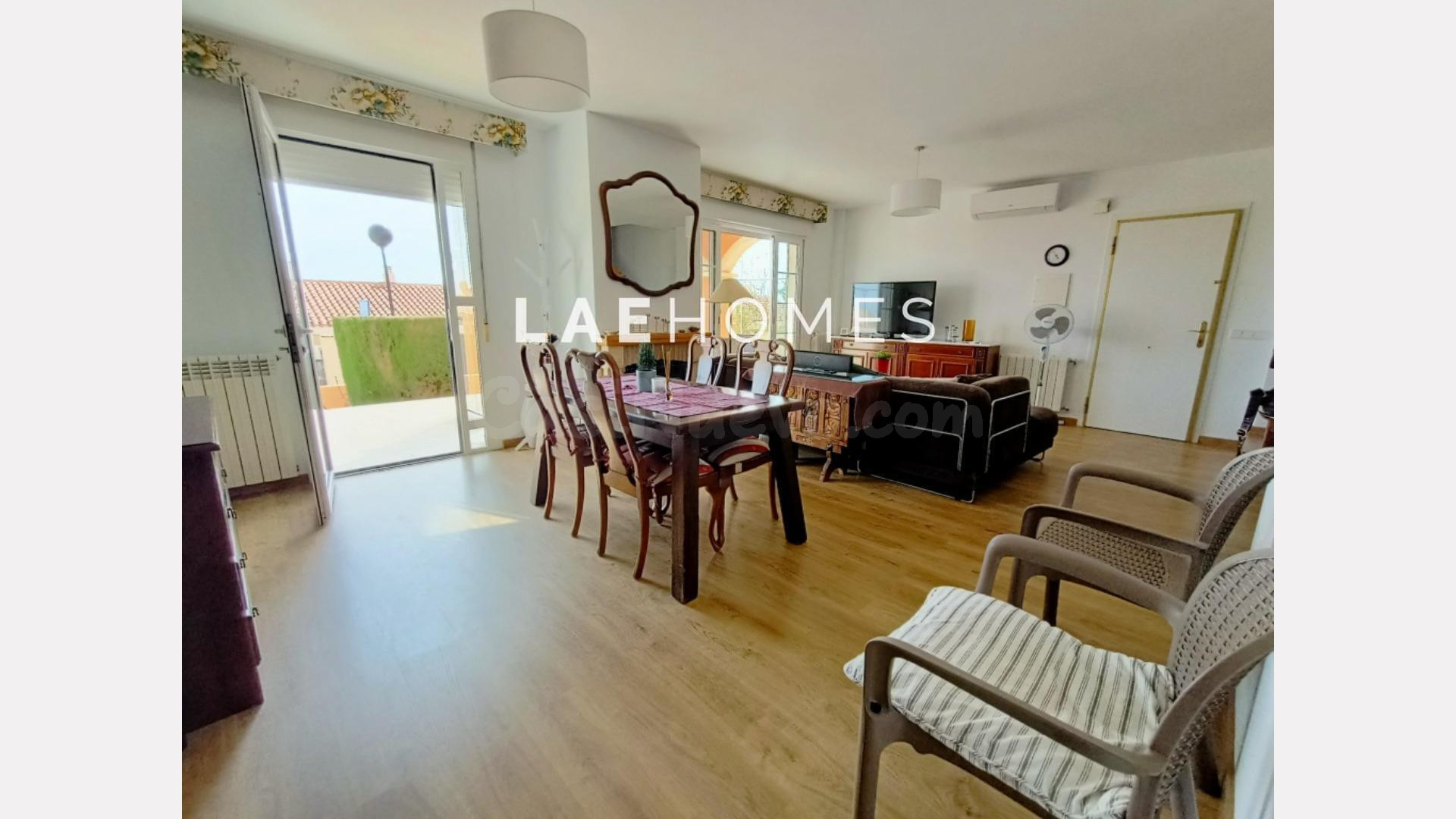Chalet en Gran Alacant con vistas al mar - foto 4