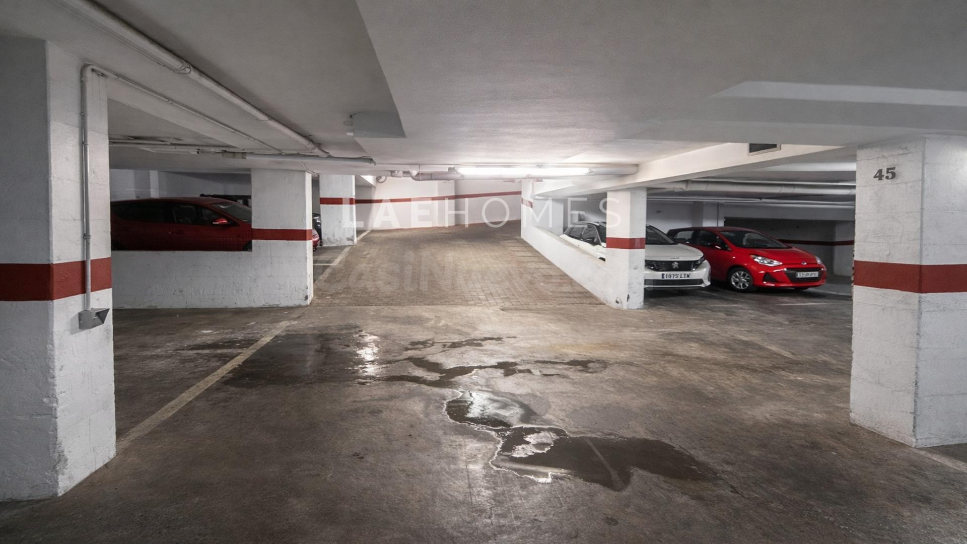 Plaza de garaje a la venta en El Campello - foto 4