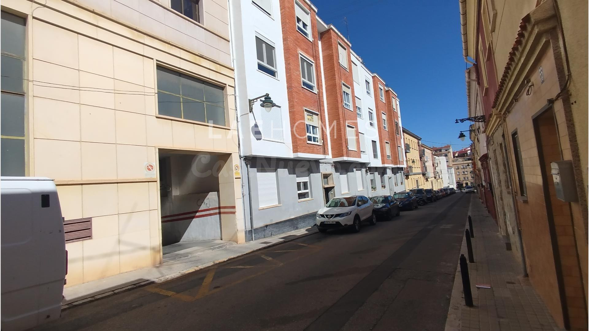 Plaza de garaje en venta en Alcoy - foto 2