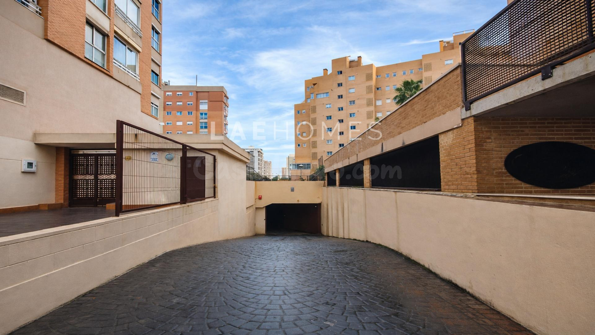 Plazas de garaje en venta en Playa de San Juan - foto 2
