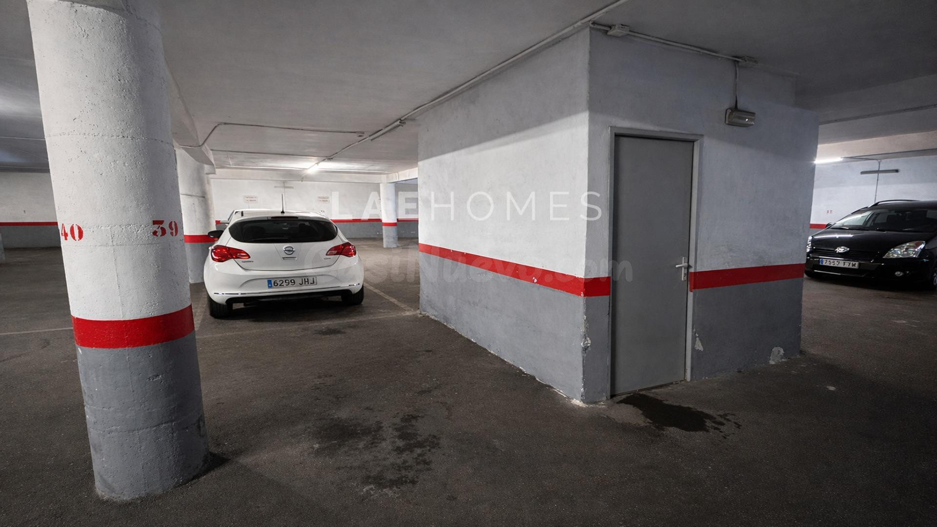 Plaza de garaje en venta en Alicante junto a Séneca Autobuse - foto 3