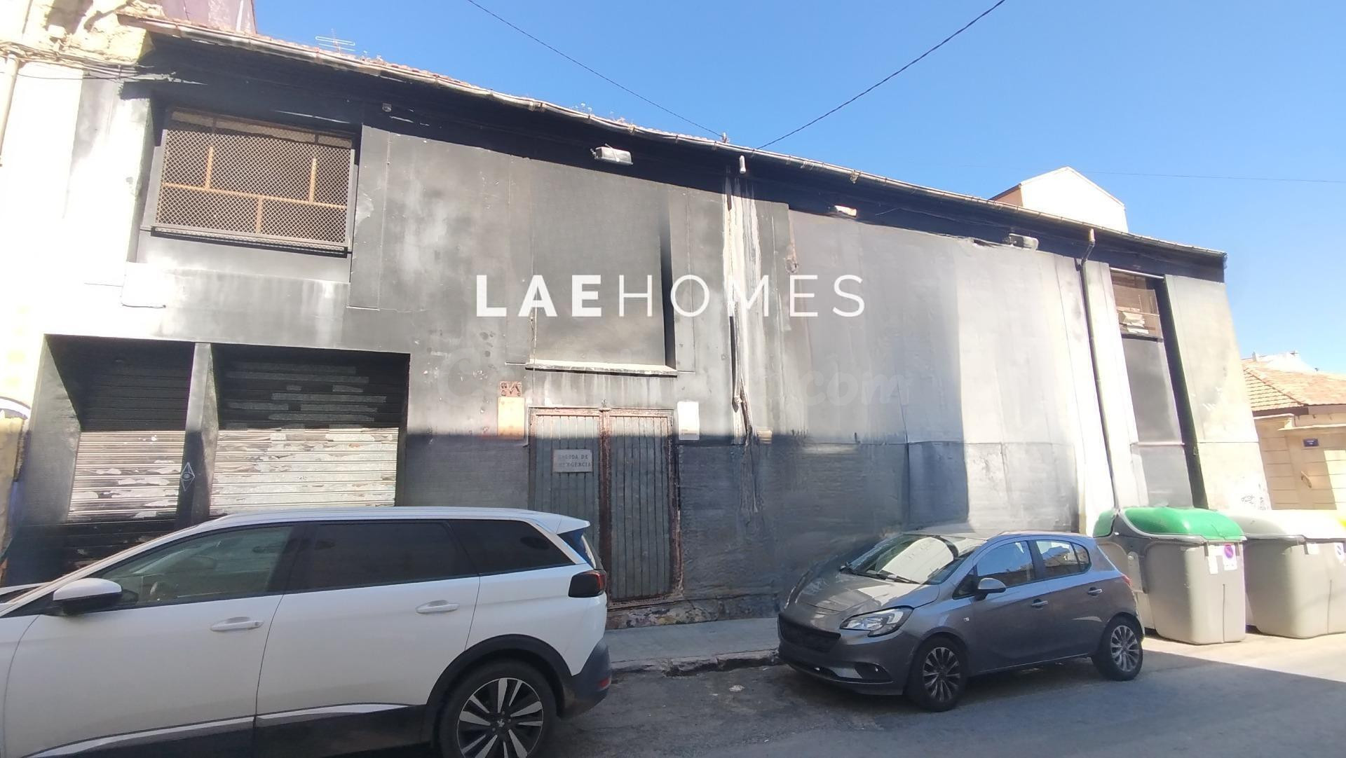 Edificio en venta en Alcoy - Posibilidad de 4 plantas - foto 2