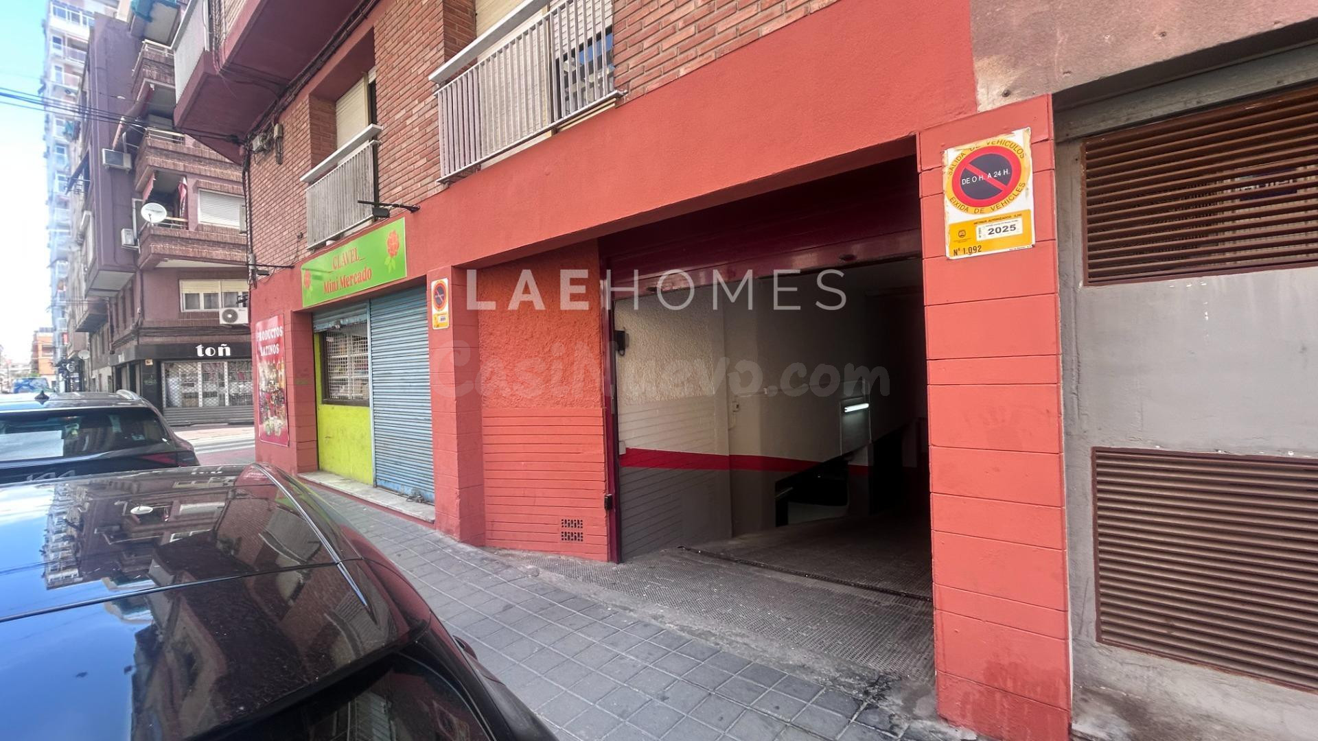 Plaza de garaje en venta en Carolinas (Alicante)
