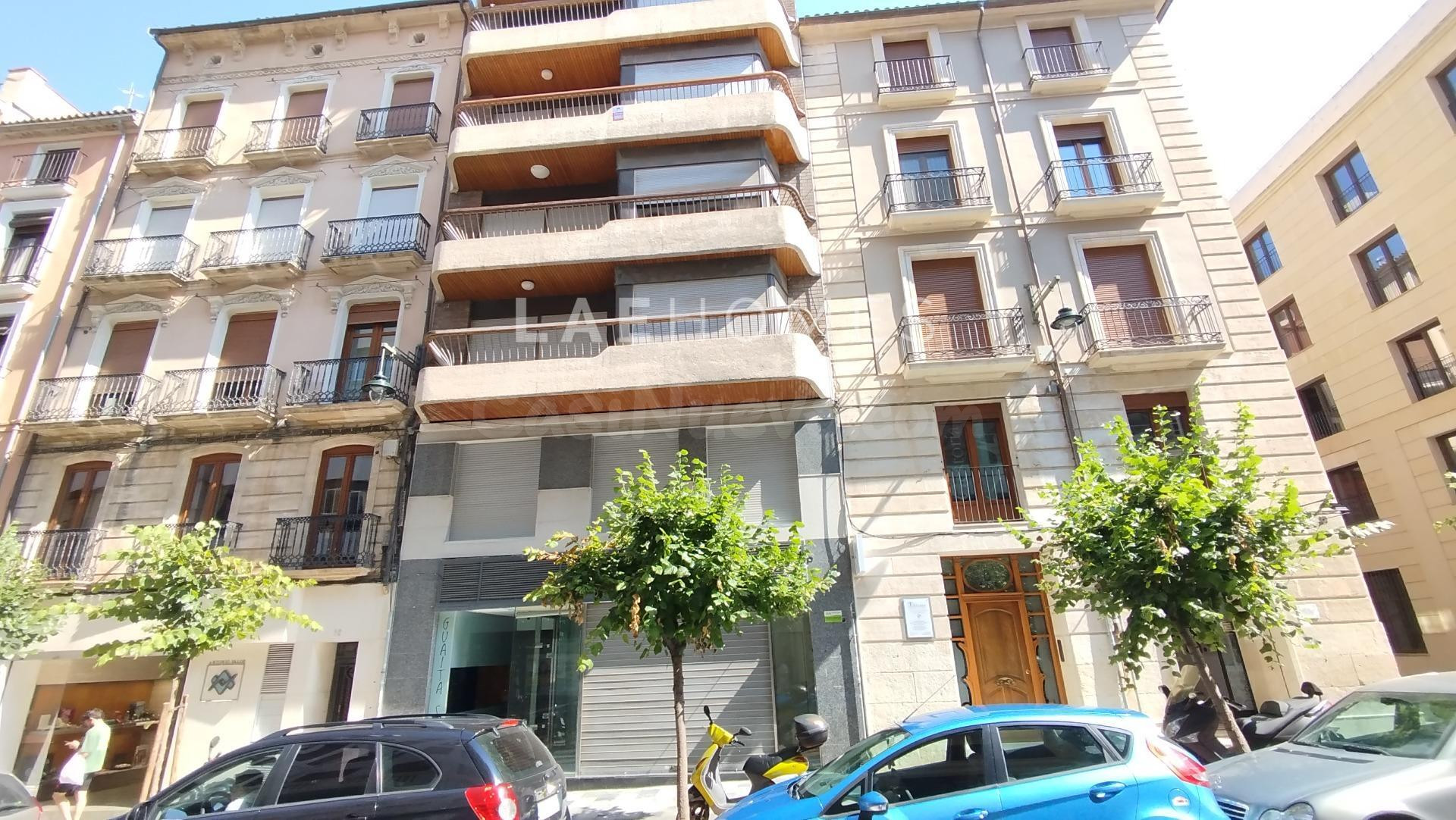 Local comercial en venta en el centro de Alcoy