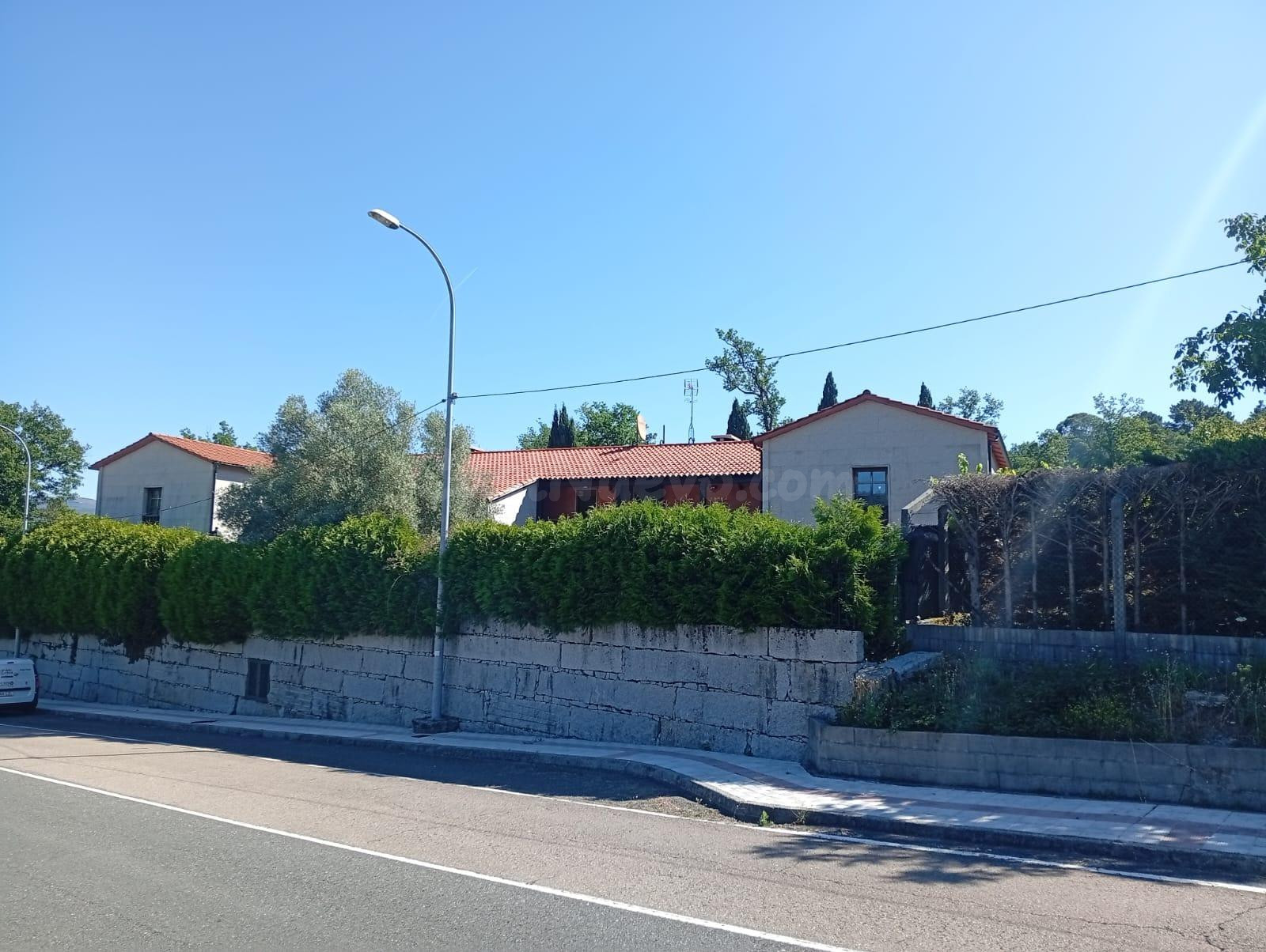 Venta de Pisos y apartamentos en Lobios (Ourense) - foto 5