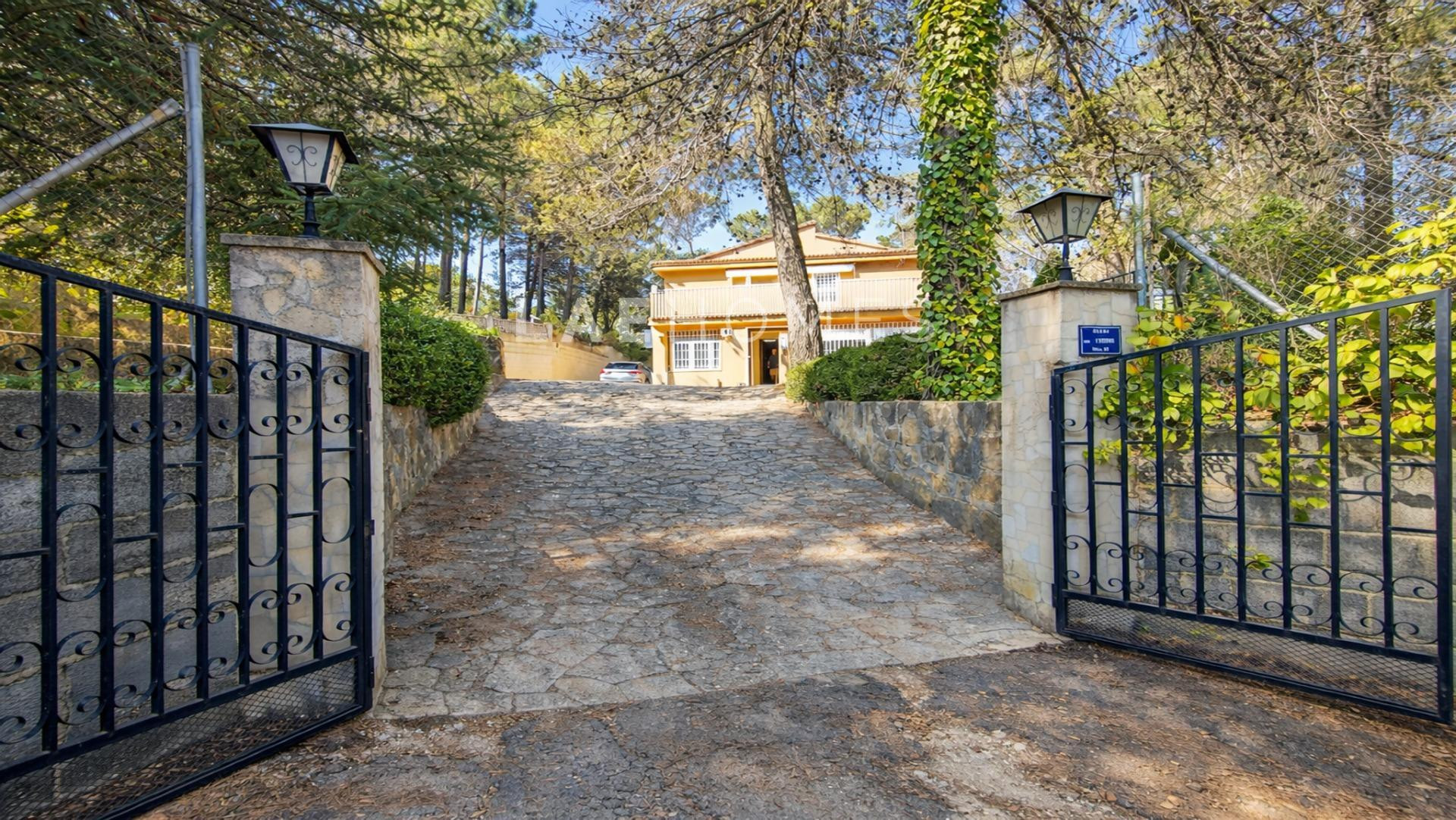 Chalet en Urb. L´estepar - Alcoy - foto 2