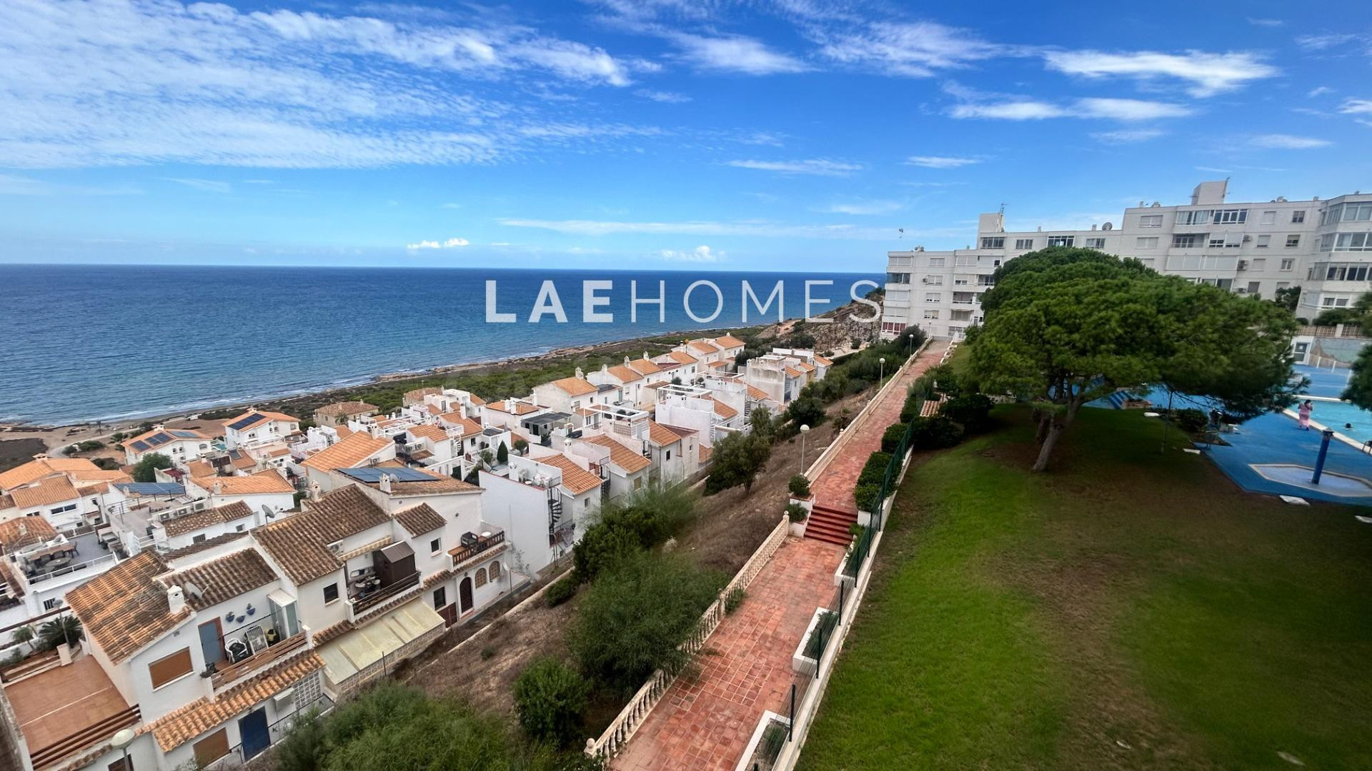 Piso en venta con vistas al mar - foto 4