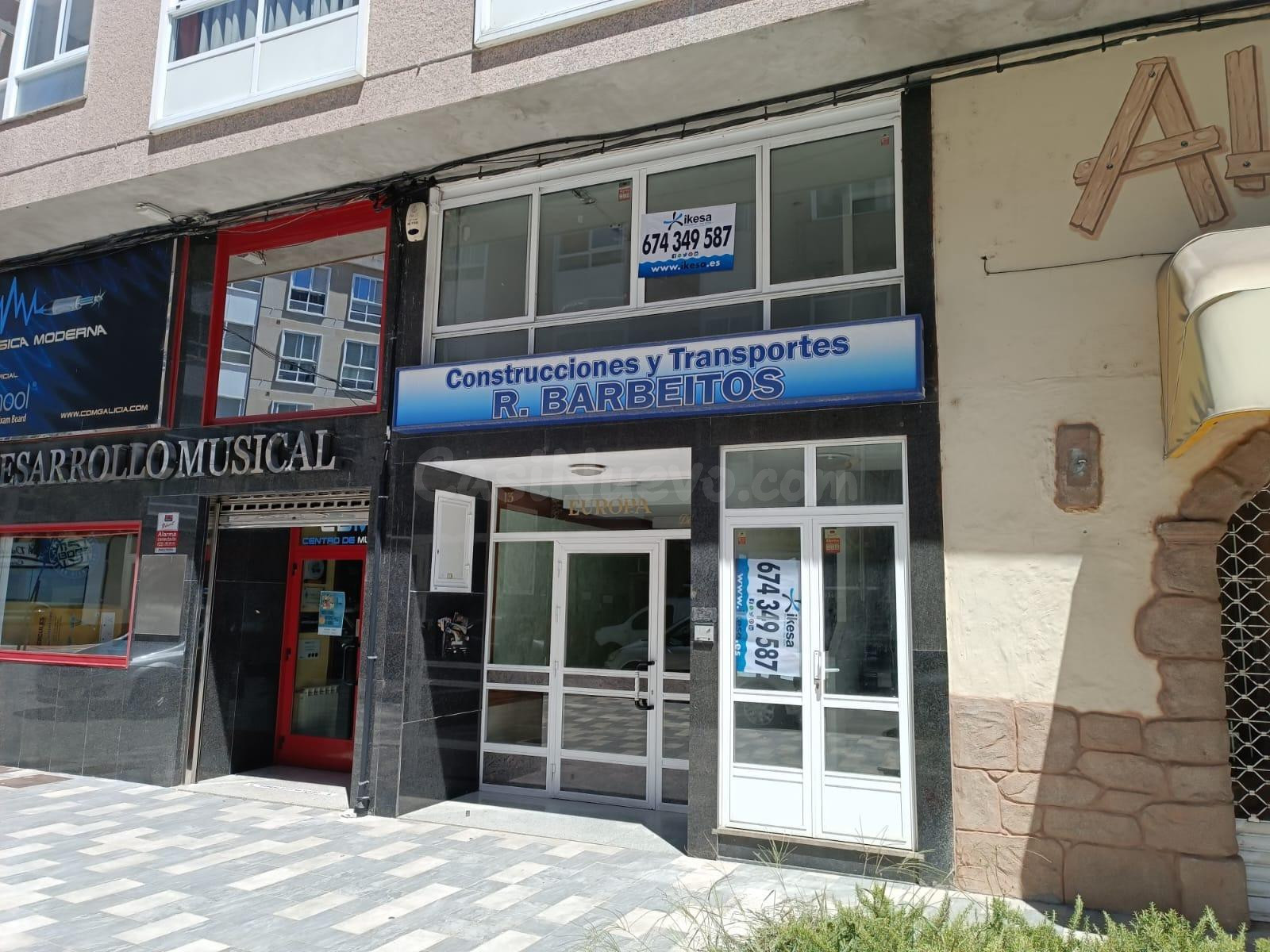 LOCAL en PONTEAREAS