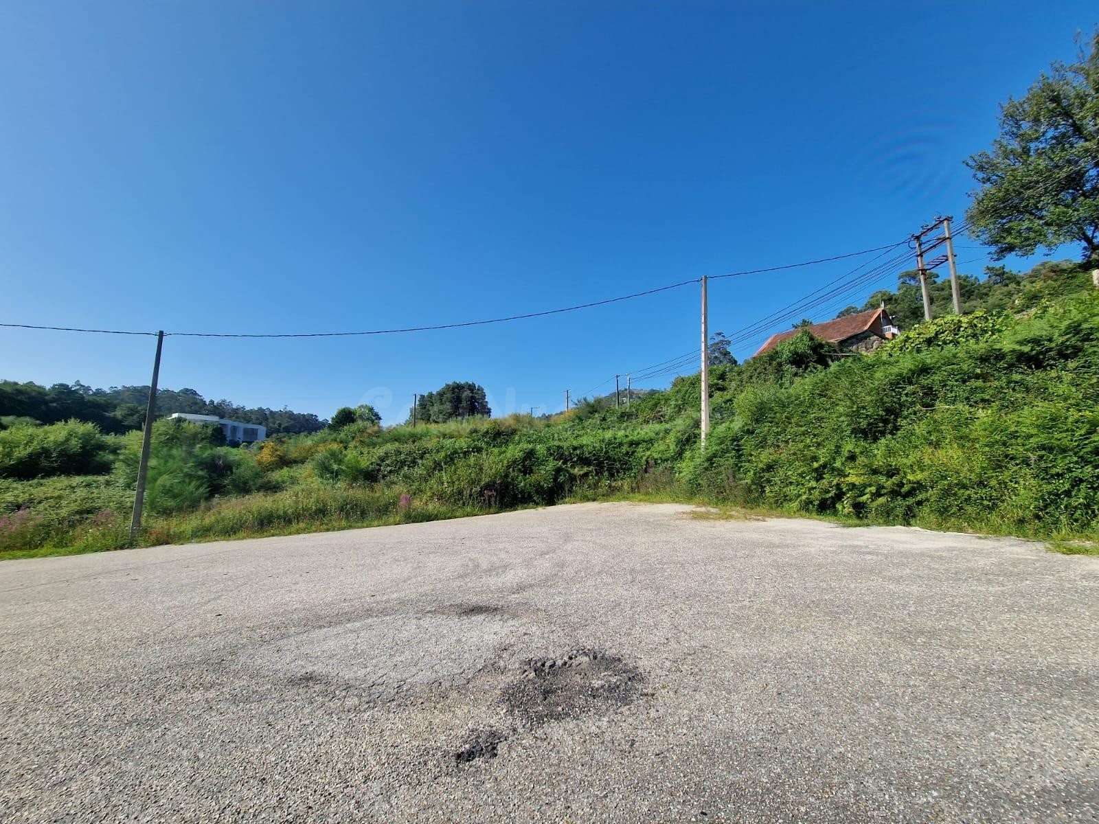 CONJUNTO DE 3 LOCALES EN OS VALOS (MOS) - foto 3