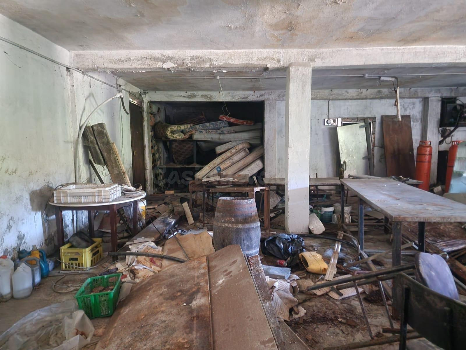CONJUNTO DE 3 LOCALES EN OS VALOS (MOS) - foto 5