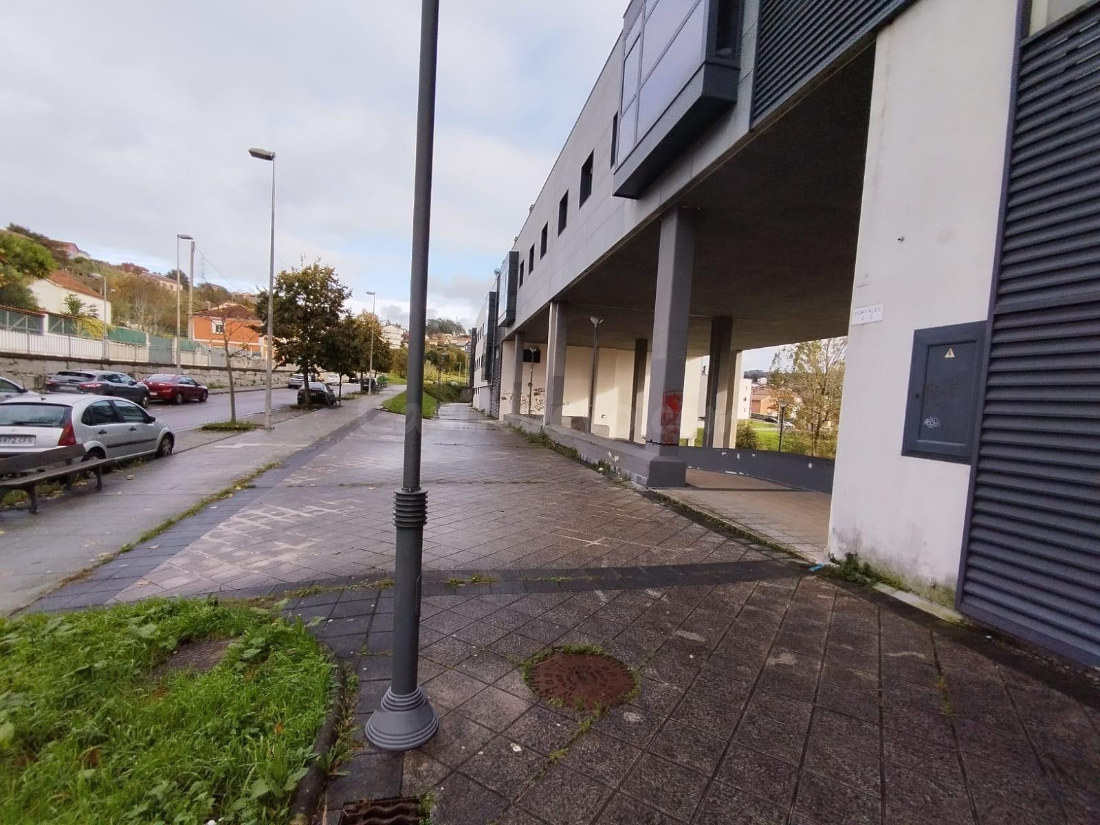 "¡Tu Proyecto en Barreiro! Local En Bruto de 127 m2 con Máxi - foto 5