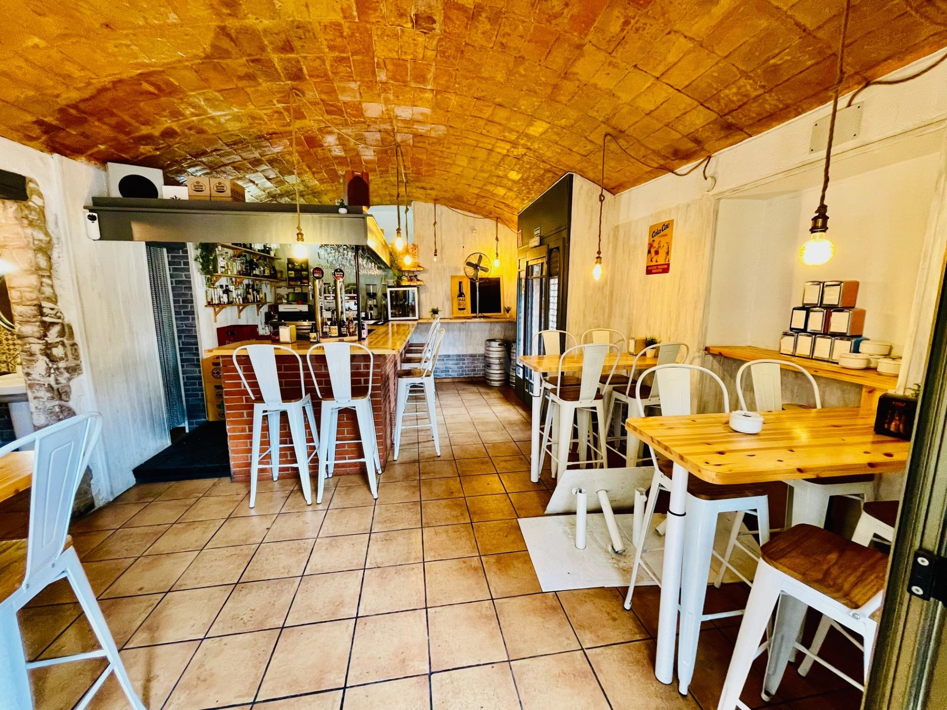 BAR DE TAPAS EN VENTA - foto 2
