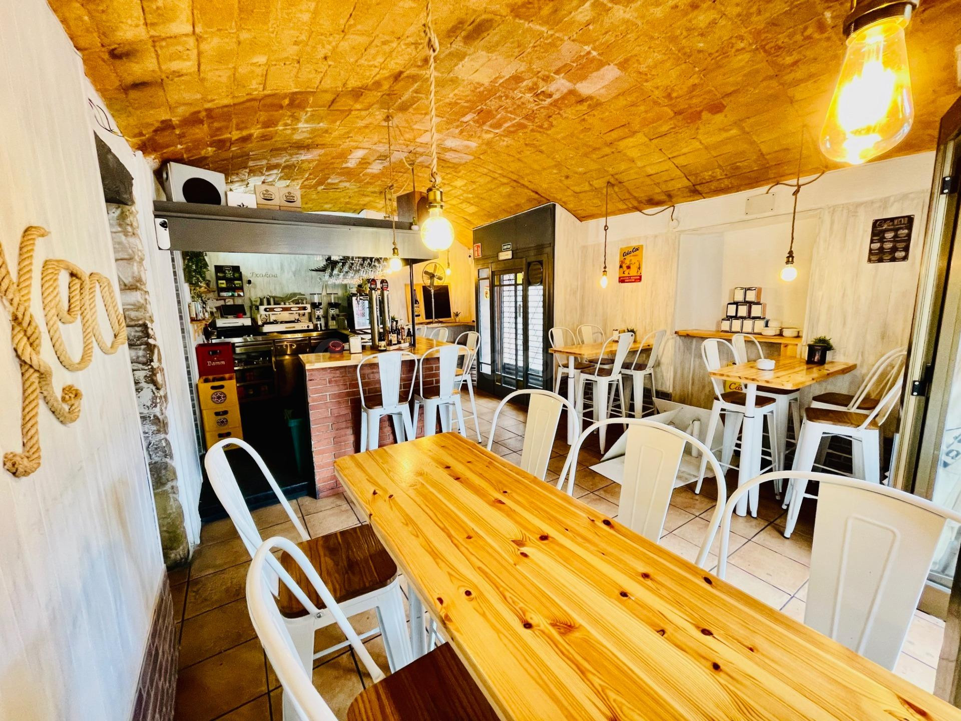 BAR DE TAPAS EN VENTA - foto 3