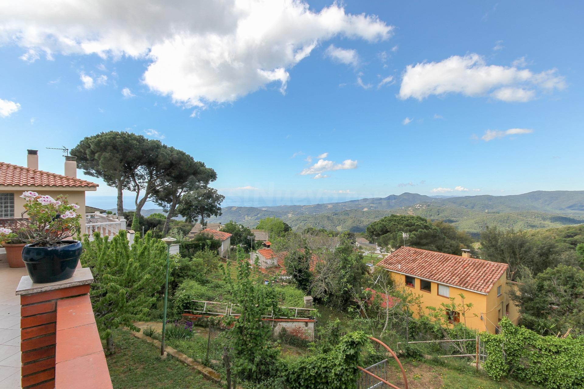 Casa con Vistas al Mar, Amplio Jardín con Frutales y Pozo Pr - foto 3