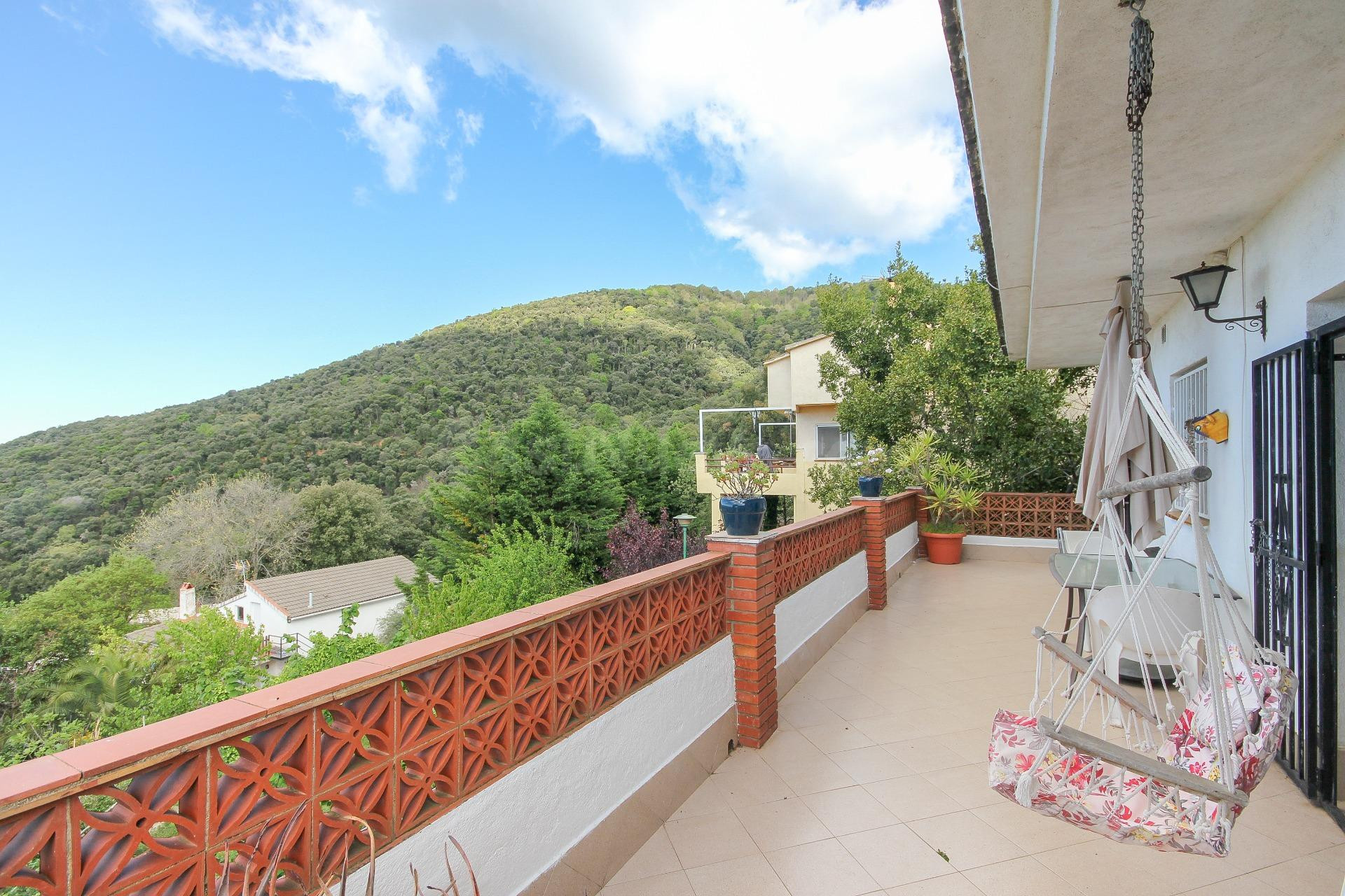 Casa con Vistas al Mar, Amplio Jardín con Frutales y Pozo Pr - foto 5