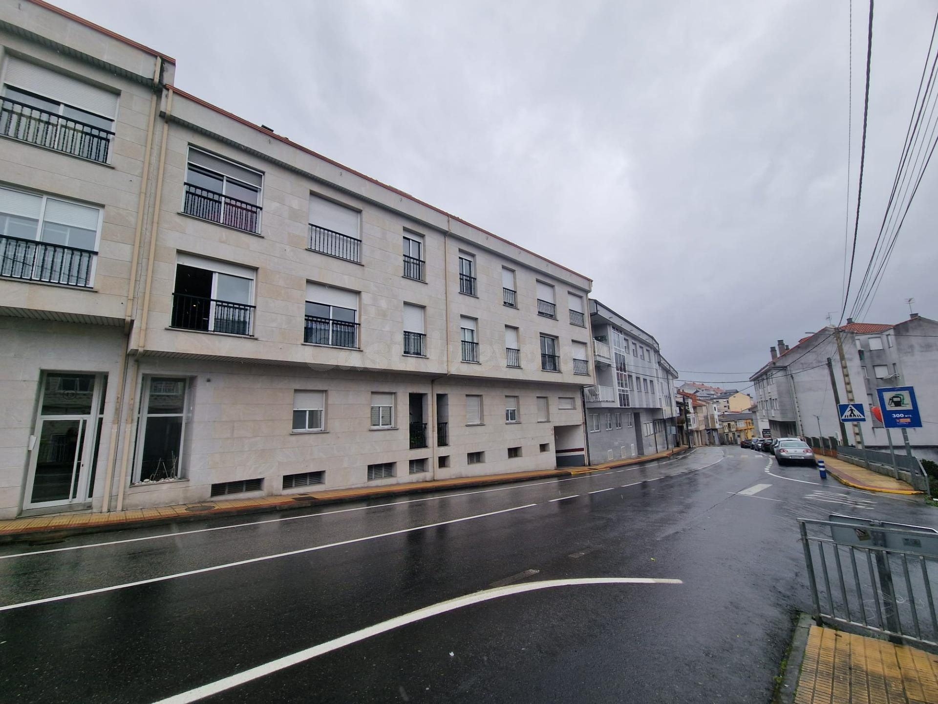 PISO EN CESIÓN DE REMATE EN SAN CIBRAO DAS VIÑAS - foto 2