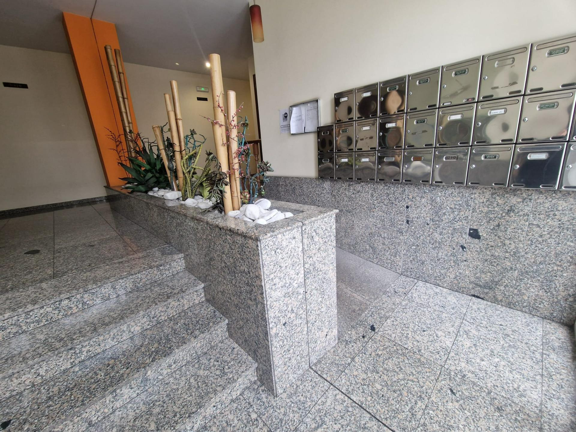 PISO EN CESIÓN DE REMATE EN SAN CIBRAO DAS VIÑAS - foto 3