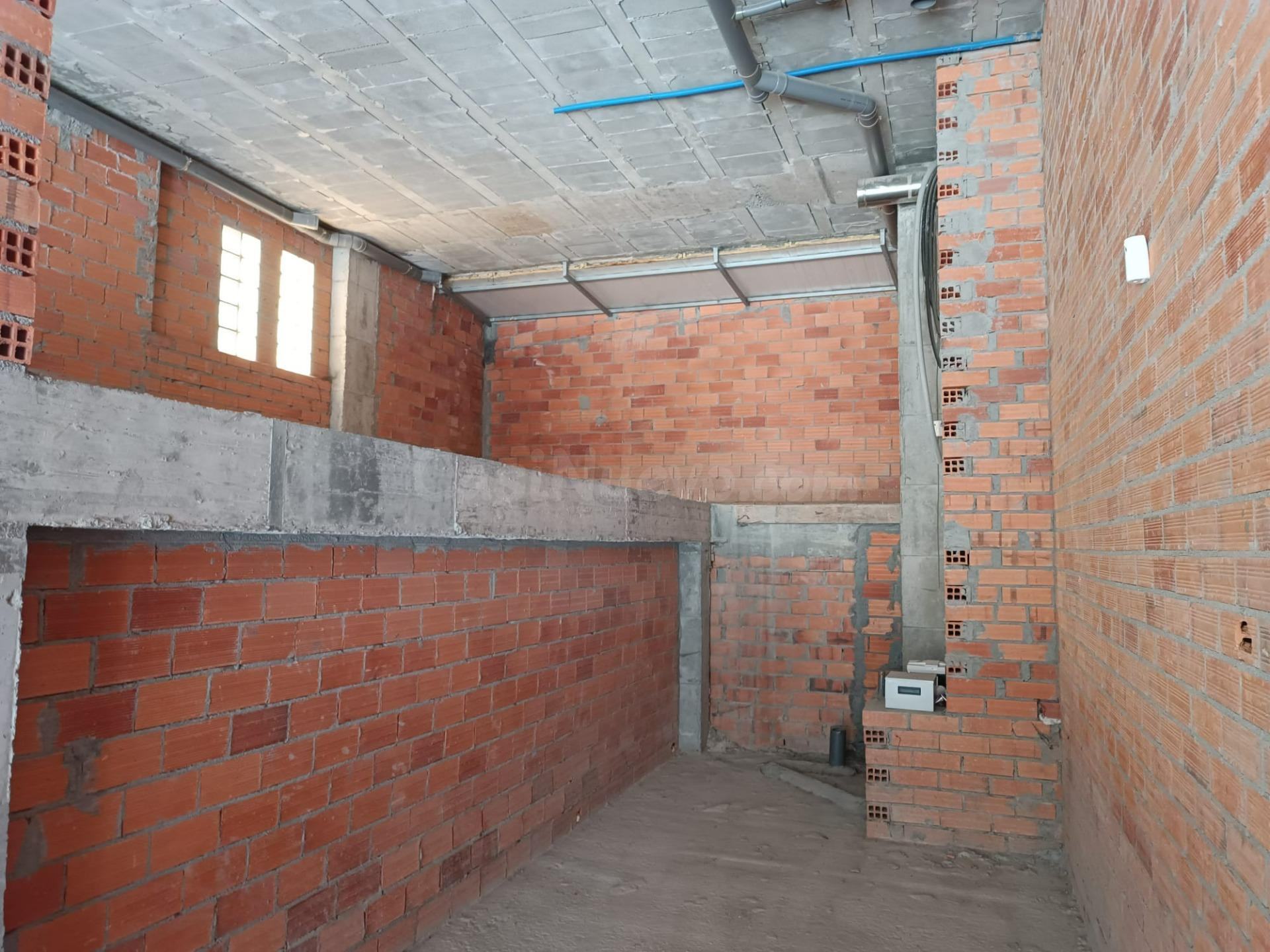 ¡Gran oportunidad! Local comercial en Lalín - foto 4