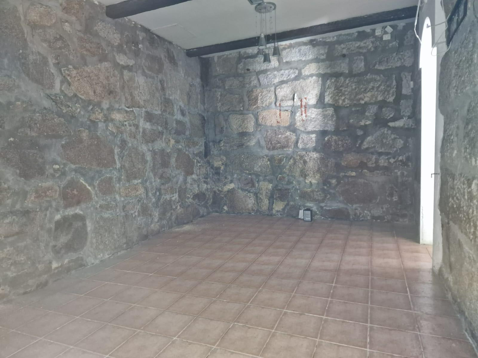 Venta de Local Comercial en Calle Ervedelo Nº 83, Ourense. - foto 4