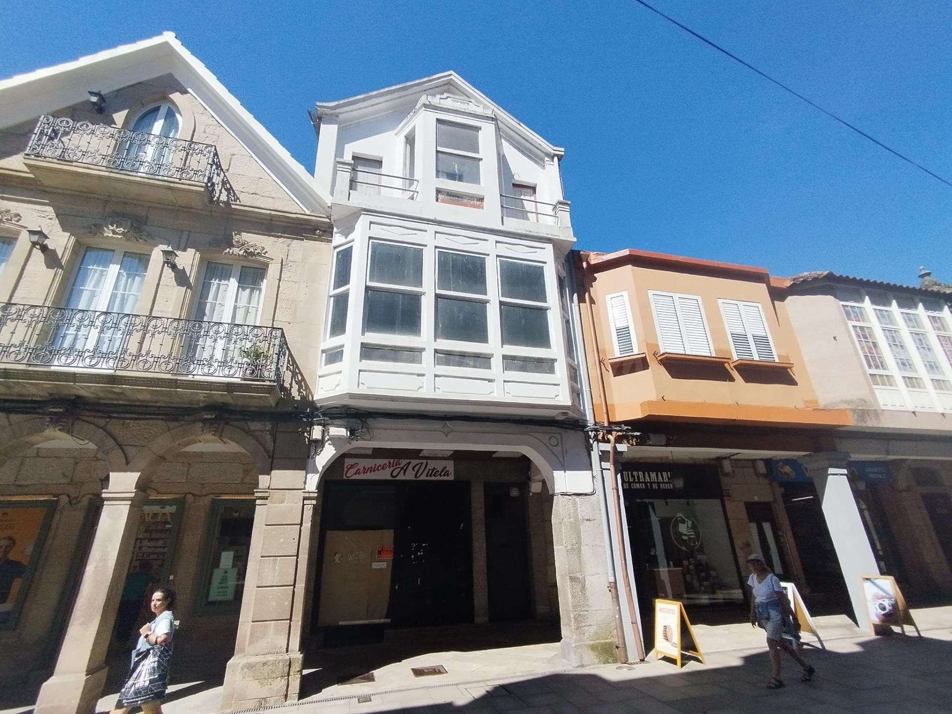Edificio 267m² en venta - O Porriño