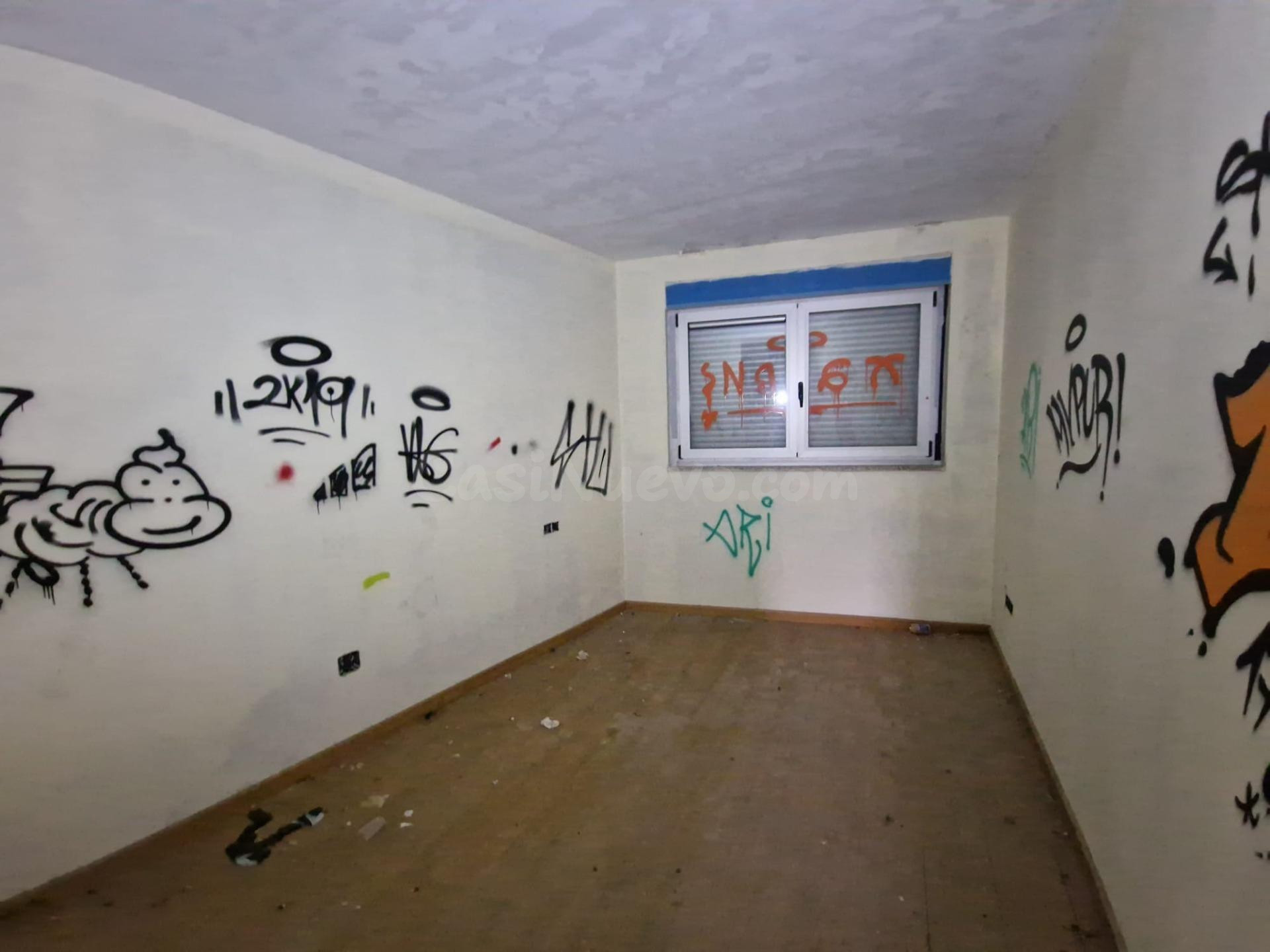 Edificio en O Rosal para terminar - foto 3