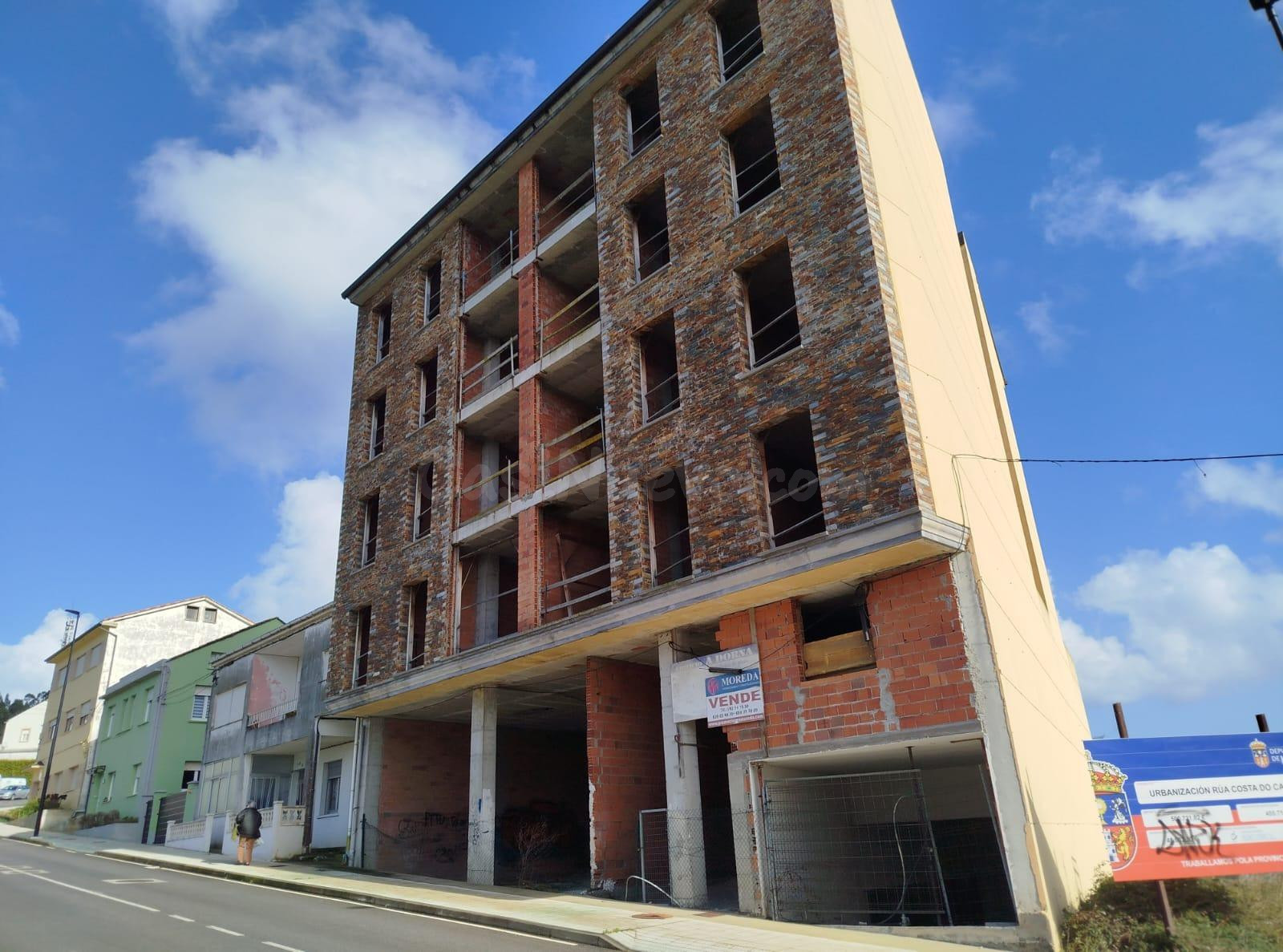 VENTA EDIFICIO EN OBRA PARADA EN COSTA DO CASTRO 6 Foz (Lugo - foto 3