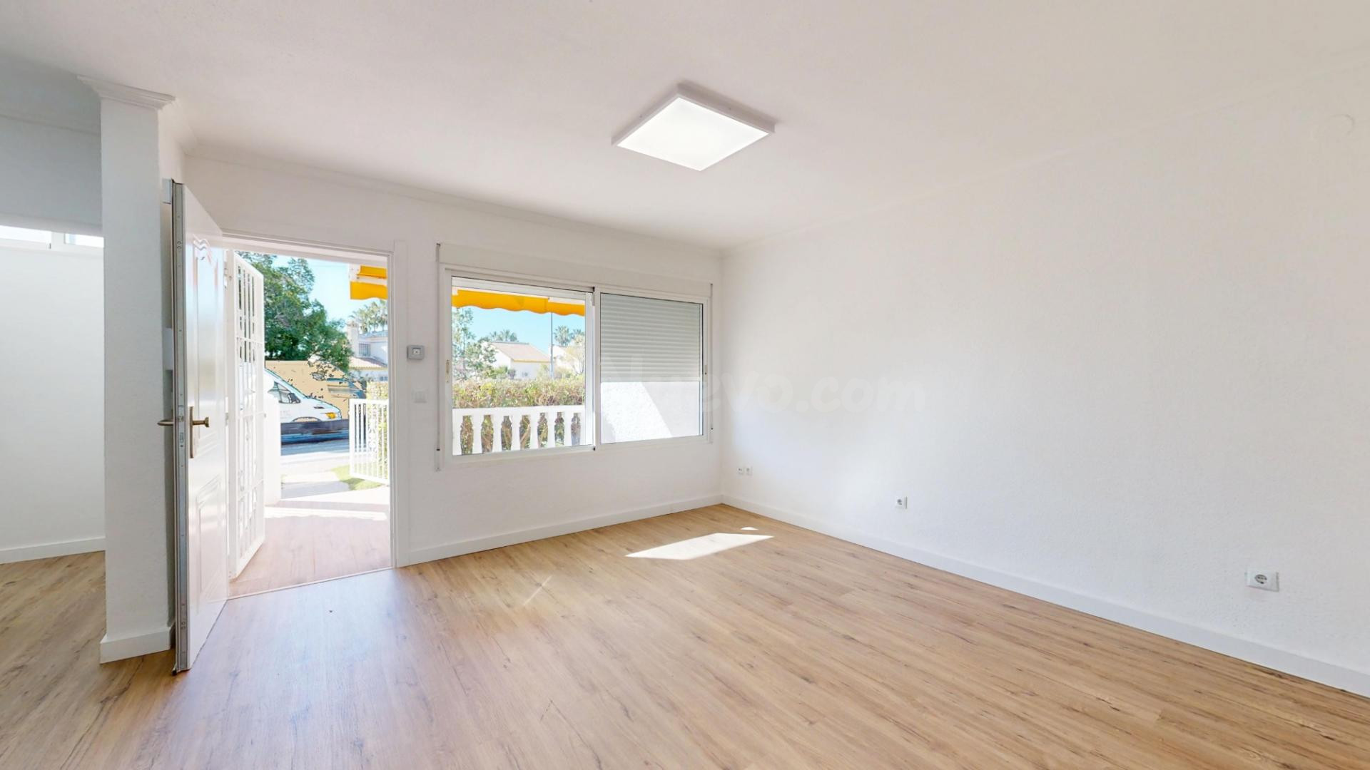 Bungalow 2 habitaciones 58m² en venta - Los Dolses - foto 2