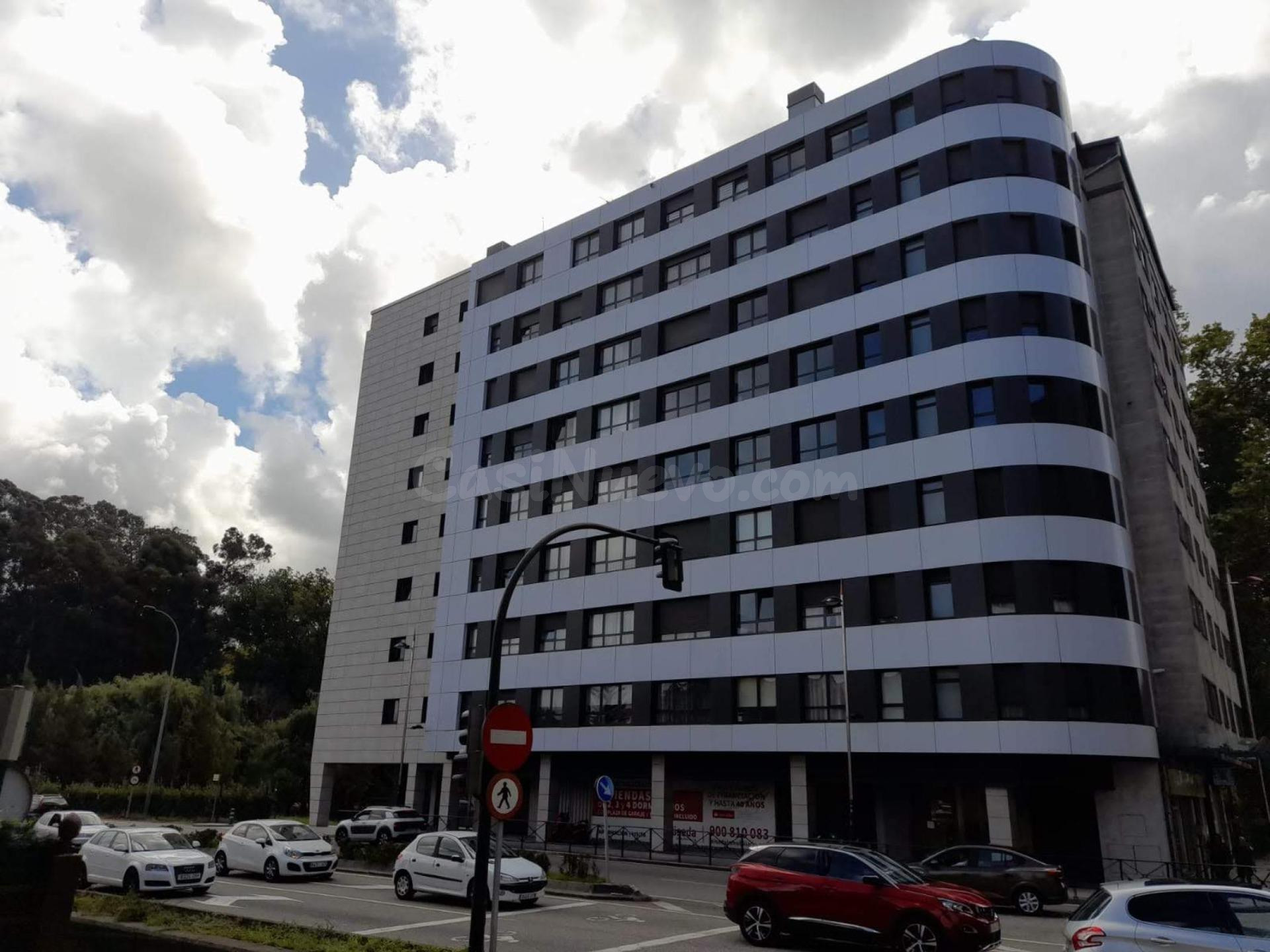 Local comercial 66m² en venta - Castrelos - Sárdoma
