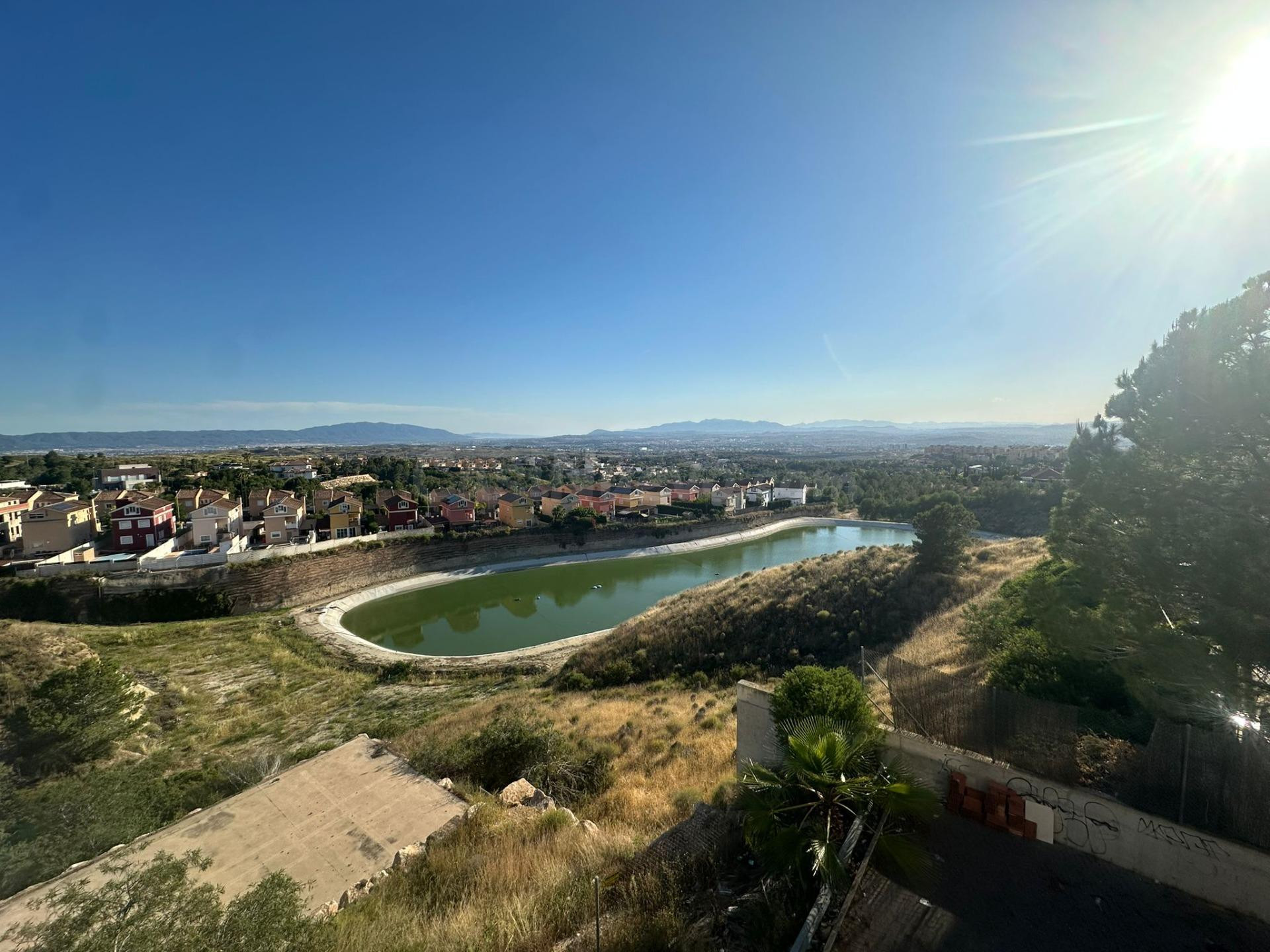 Terreno en venta en Avenida del Golf - foto 3