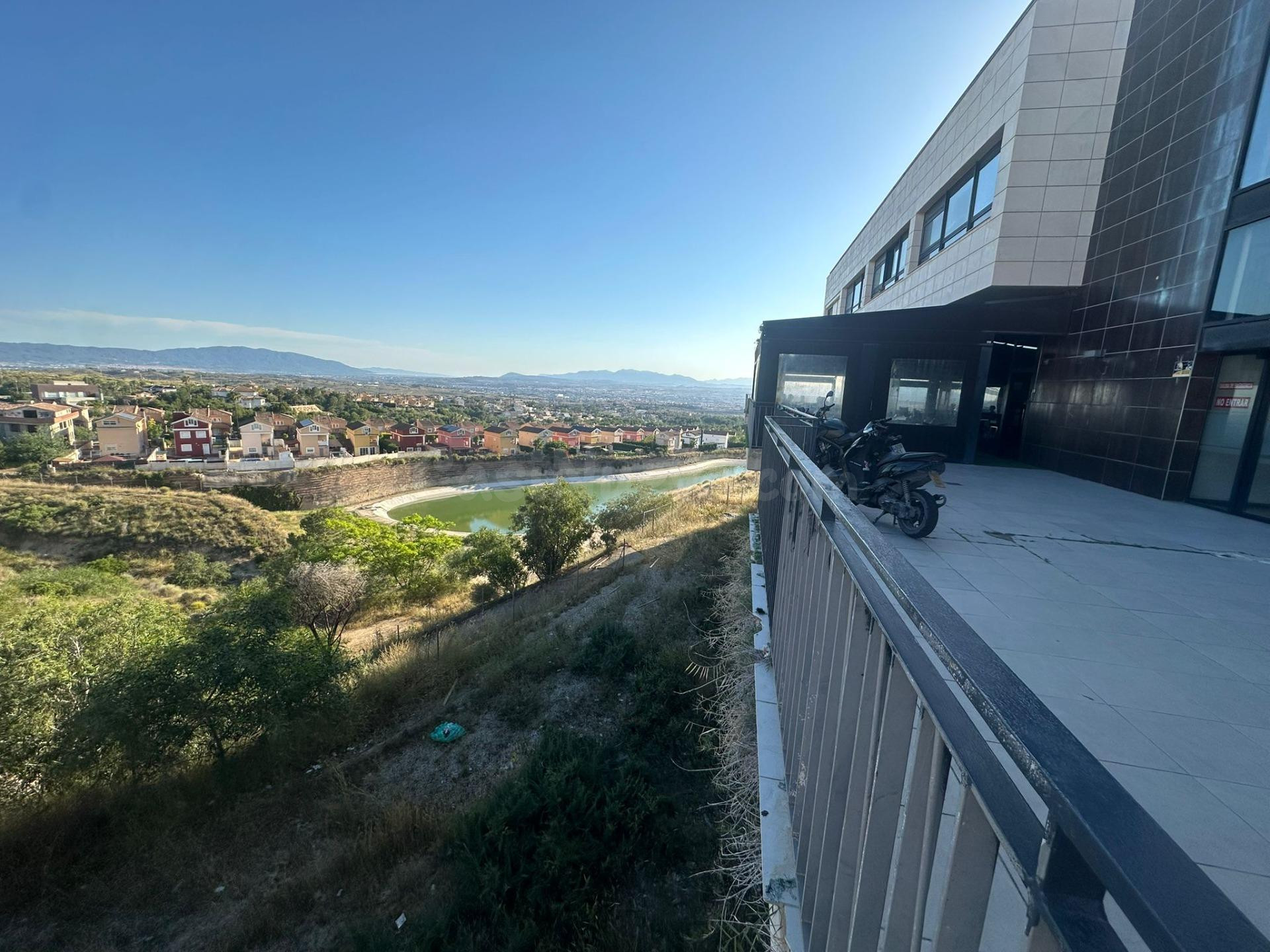 Terreno en venta en Avenida del Golf - foto 4