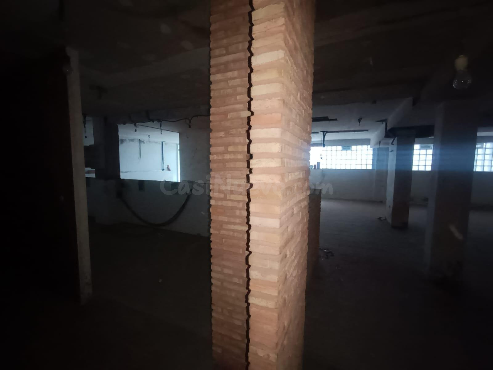 Venta de local comercial en la calle Simón Bolívar en Pontev - foto 5