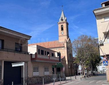 Amplia vivienda de 4 dormitorios con garaje en Patiño (Murcia)