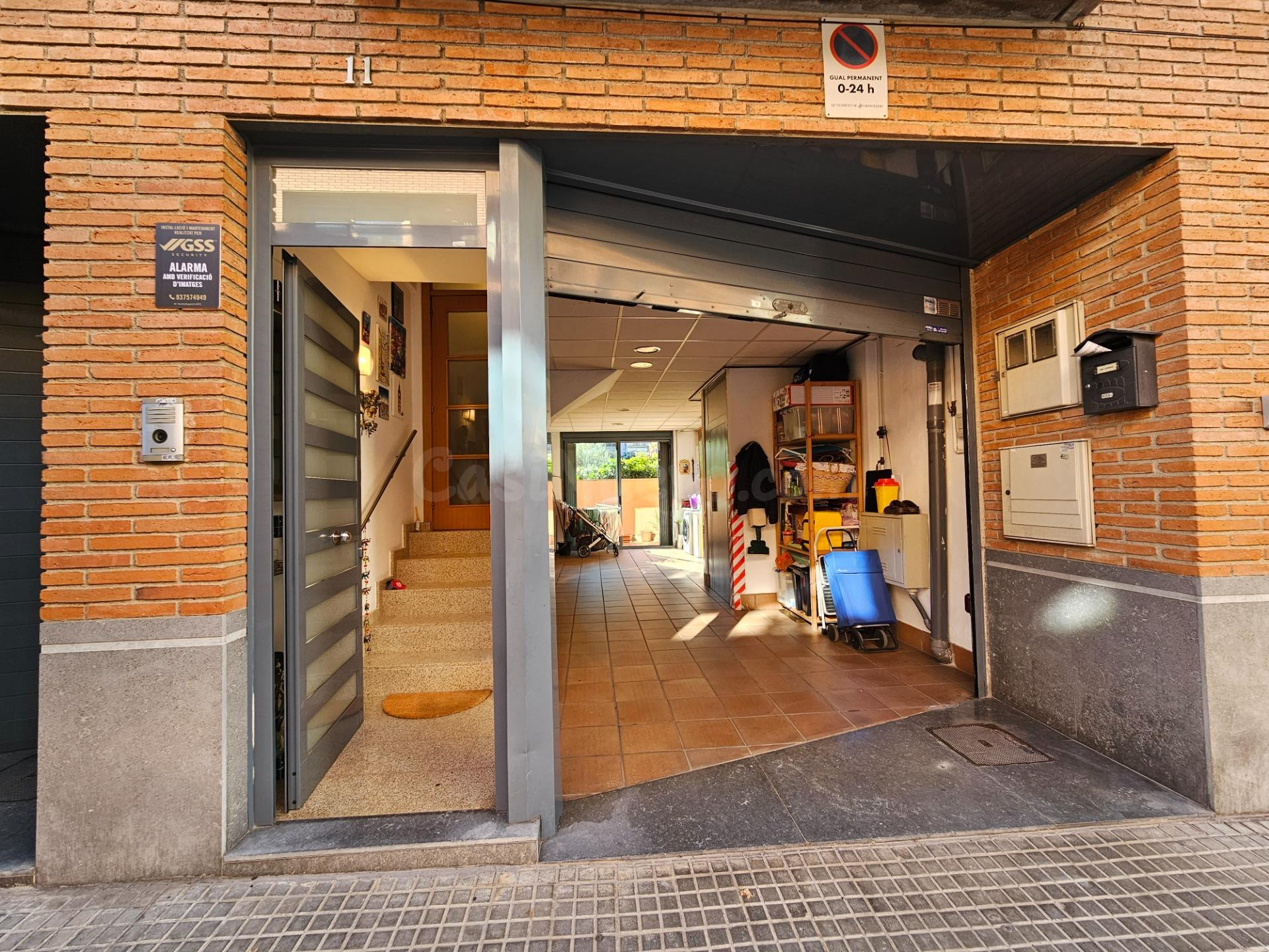 Amplia y luminosa casa céntrica en Granollers.