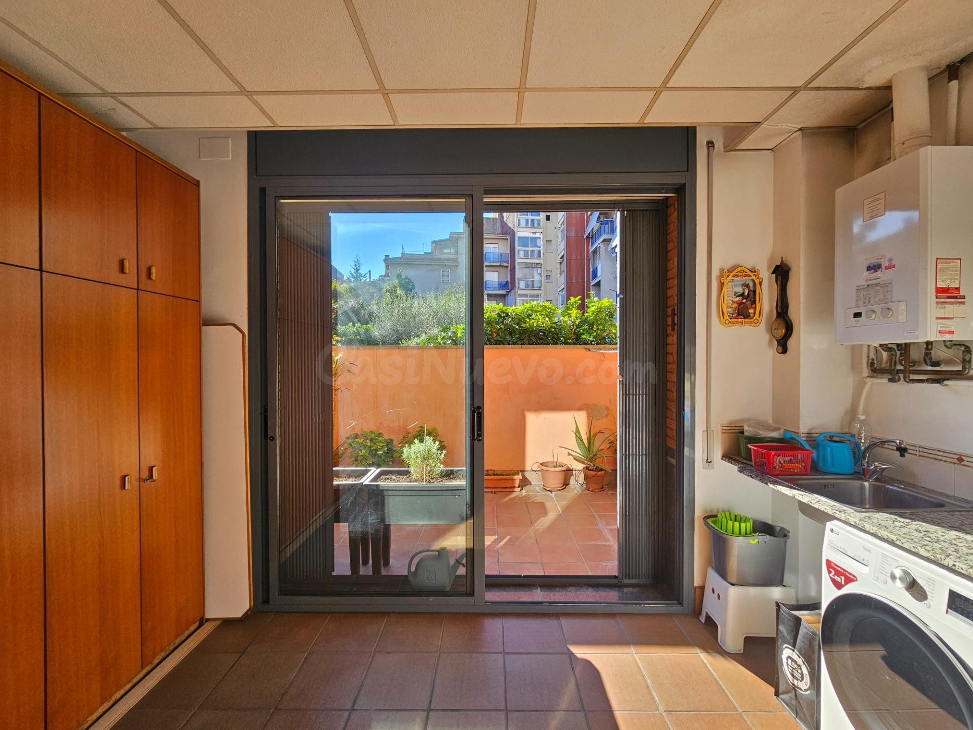 Amplia y luminosa casa céntrica en Granollers. - foto 4