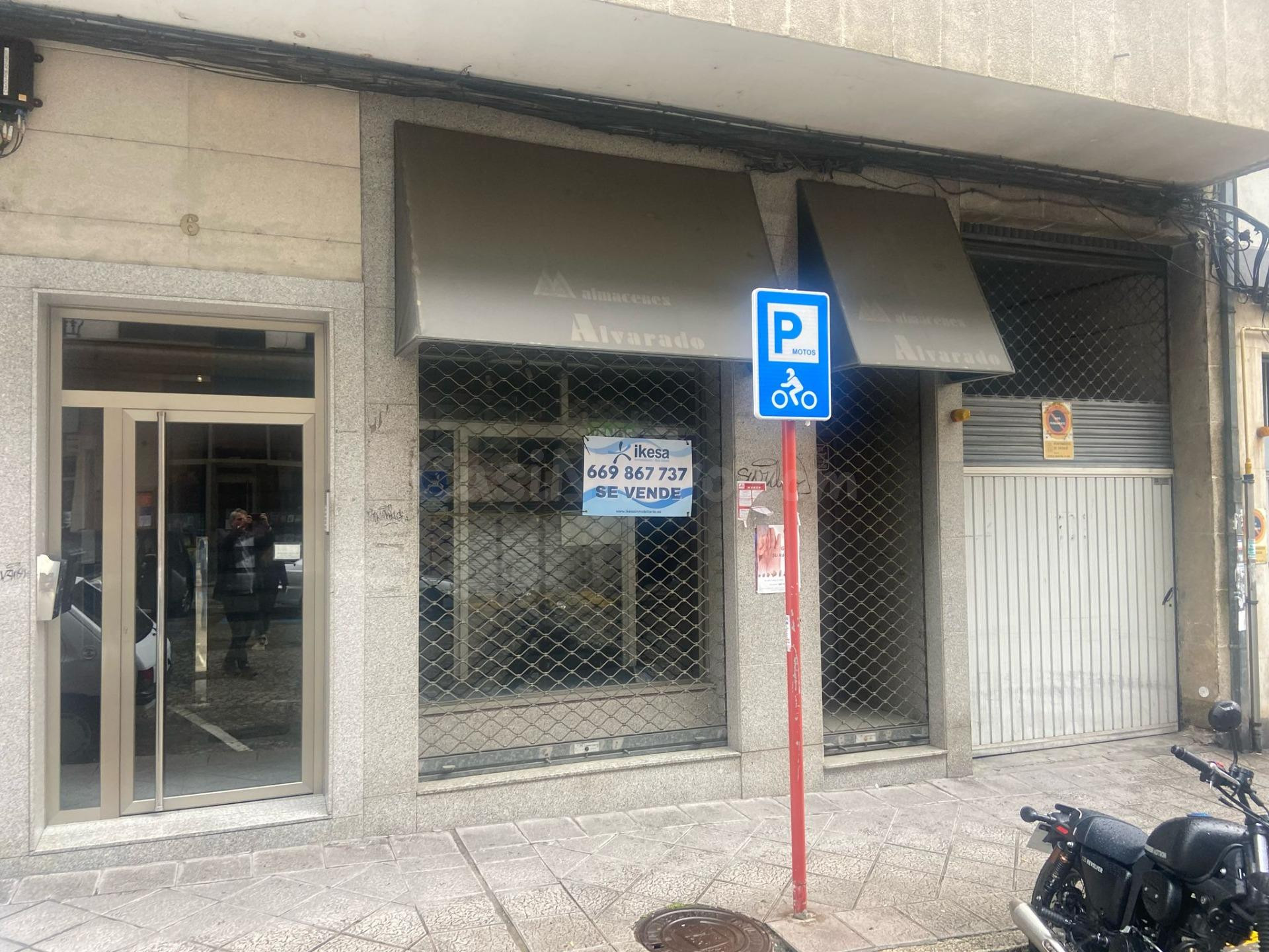 LOCAL EN VENTA EN OURENSE - foto 2